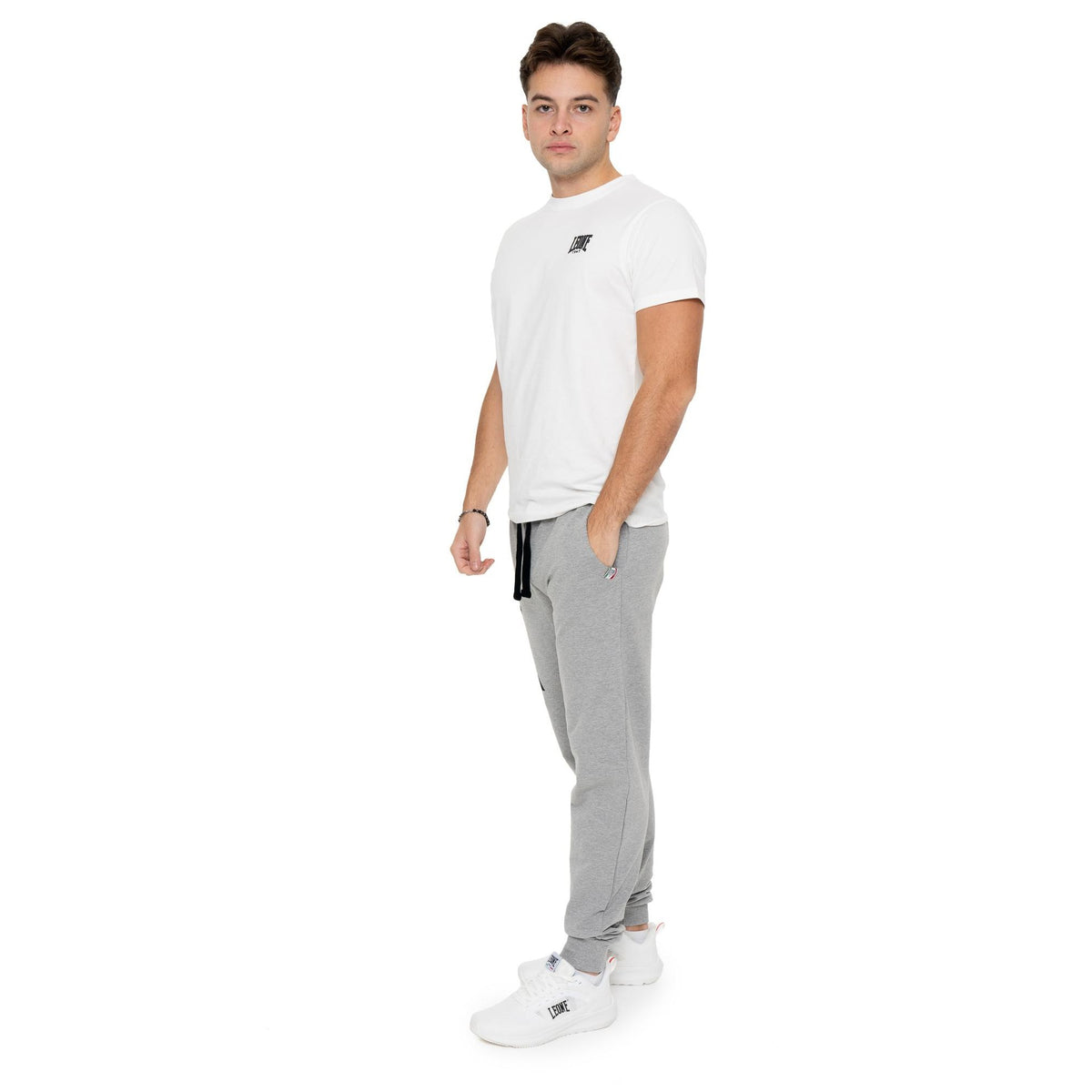 MAN_SWEATPANTS_BIG_LOGO_M564P11F01_0509_Image_3