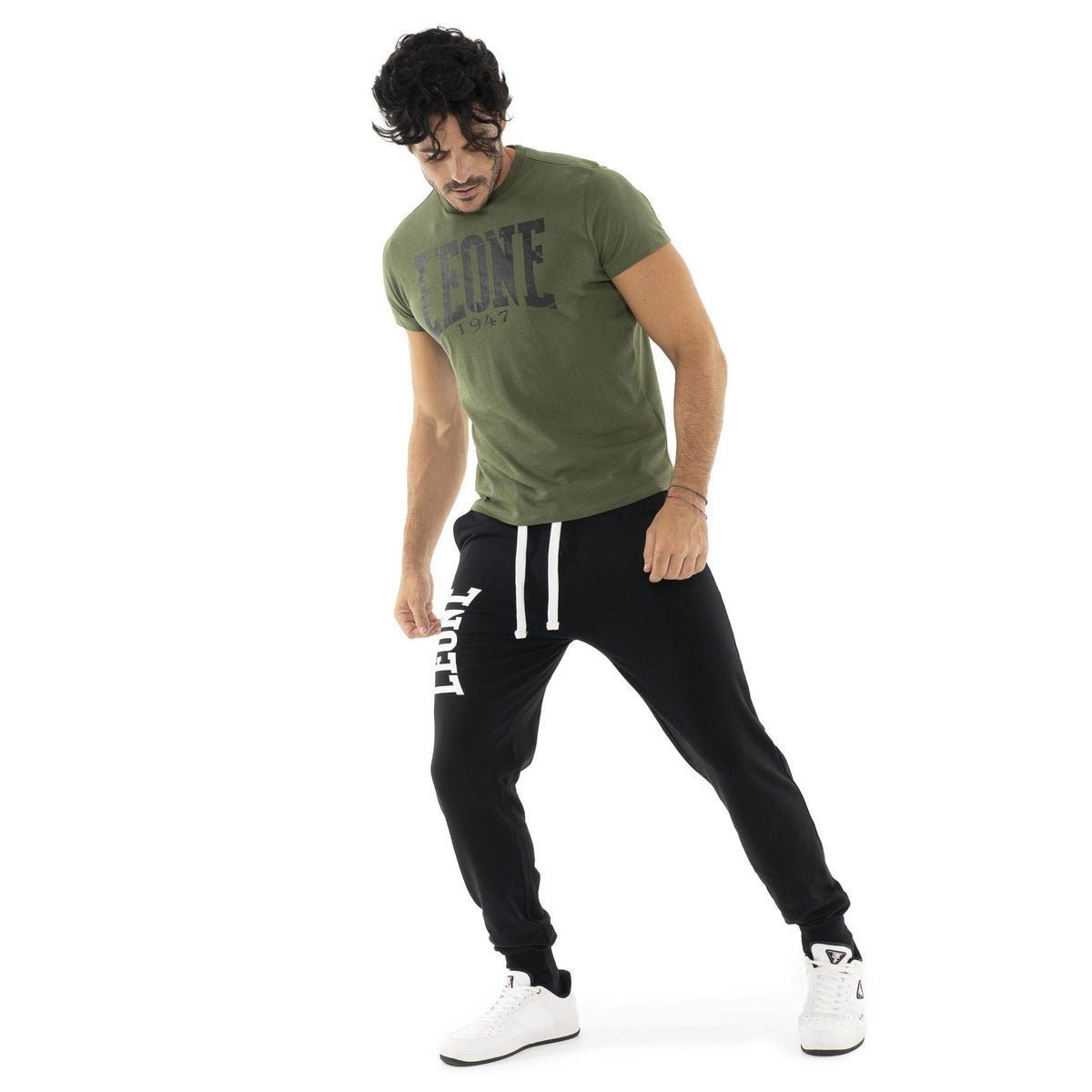 MAN_SWEATPANTS_BIG_LOGO_M564P11F01_09_Image_6