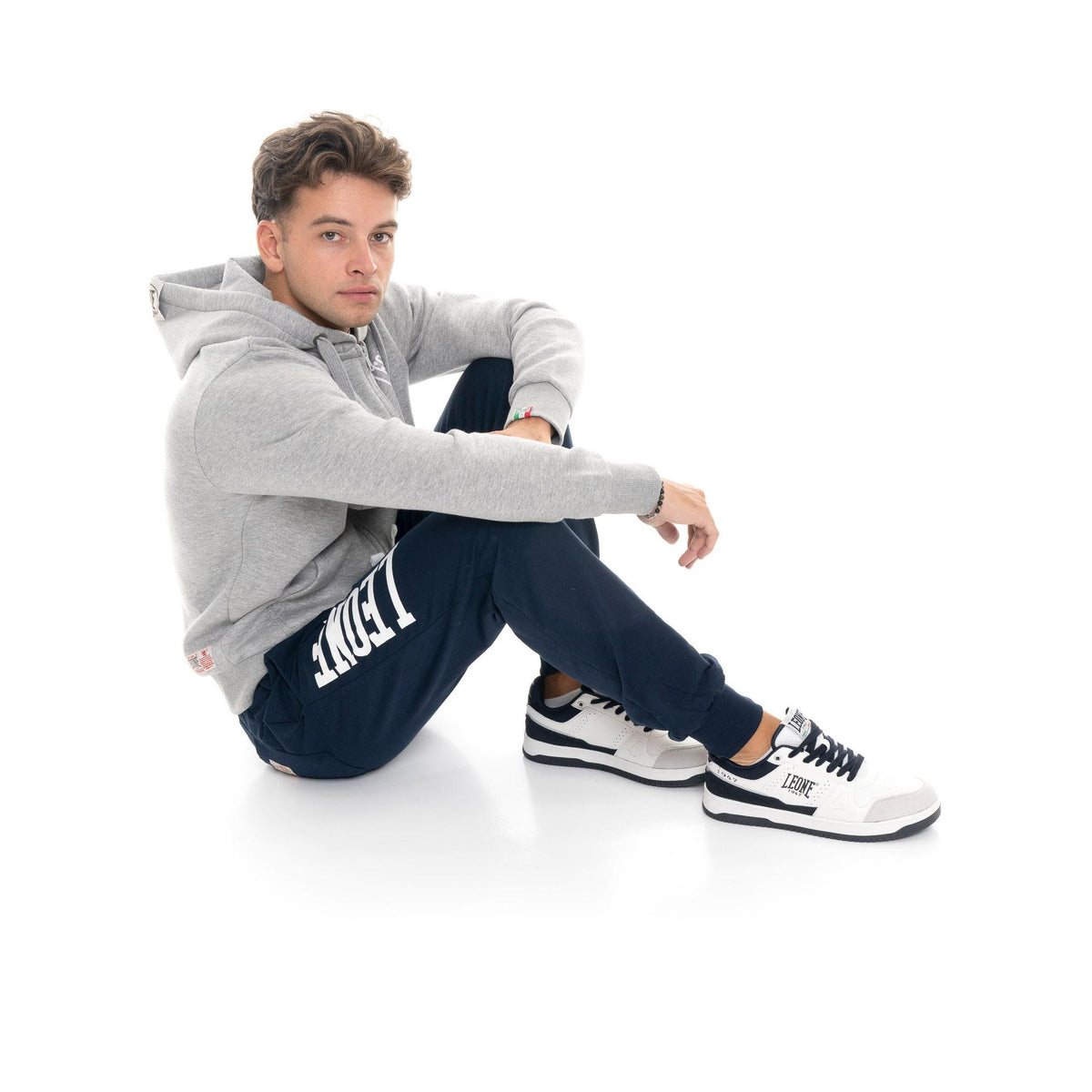MAN_SWEATPANTS_BIG_LOGO_M564P11F01_10_Image_6