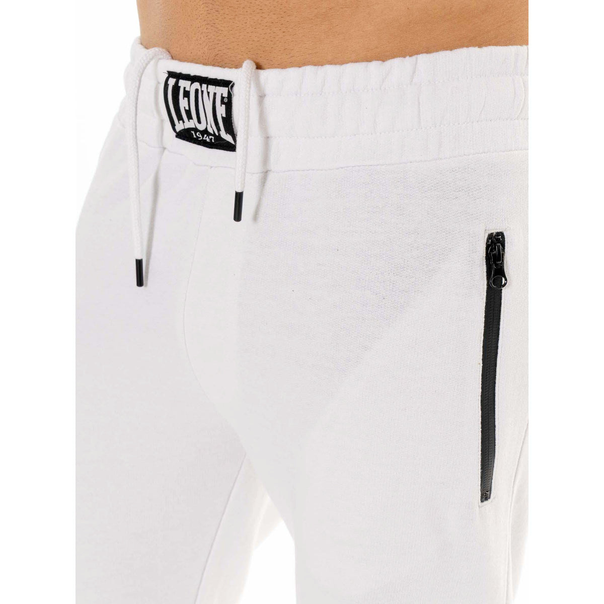 MAN_SWEATPANTS_BW_M5629P8F47_00_Image_3