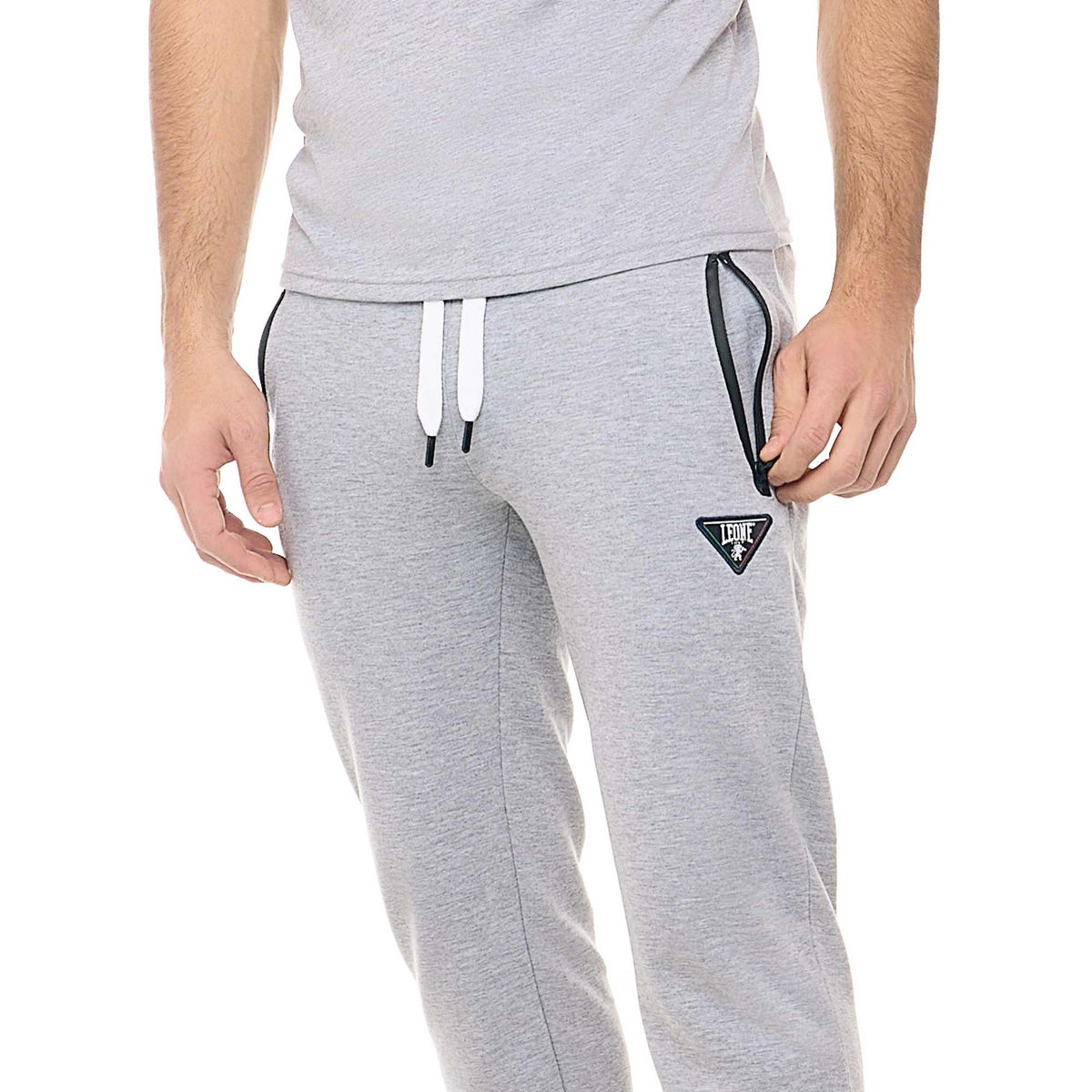 MAN_SWEATPANTS_PATCH_M5612P10F11_04_Image_5