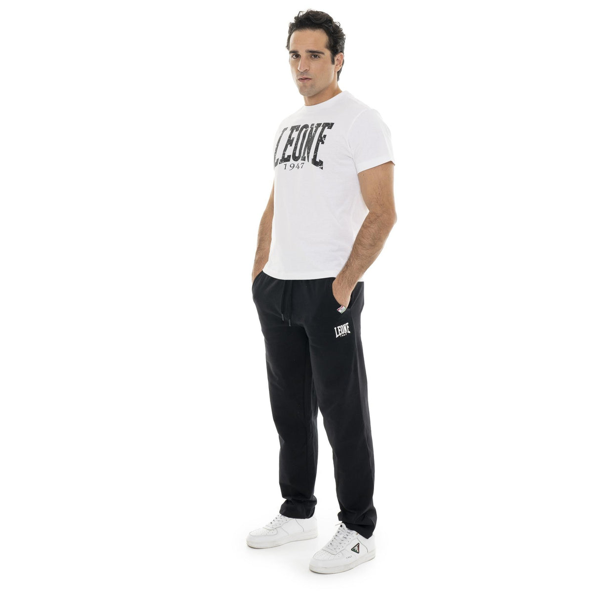 MAN_SWEATPANTS_SMALL_LOGO_M3004P11F01_09_Image_3