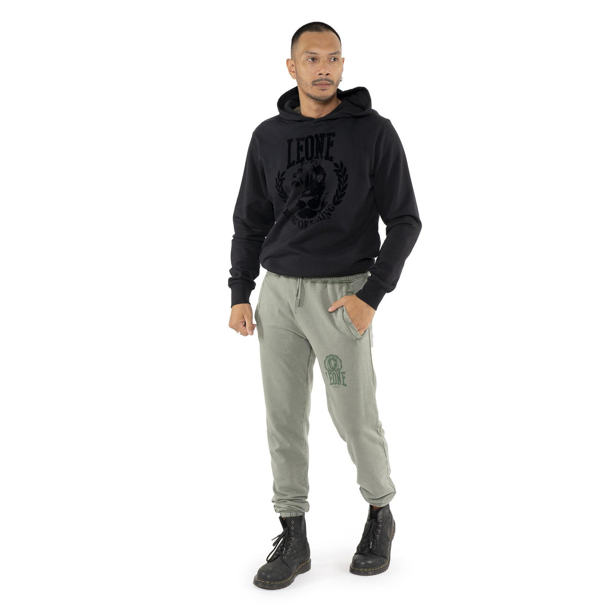MAN_SWEATPANTS_TREATMENTS_M6053P9F06_208_Image_3