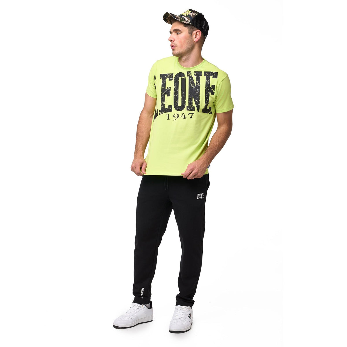 MAN_T-SHIRT_SHORT_SLEEVES_BOXE_M5649S8J08_30N_Image_3