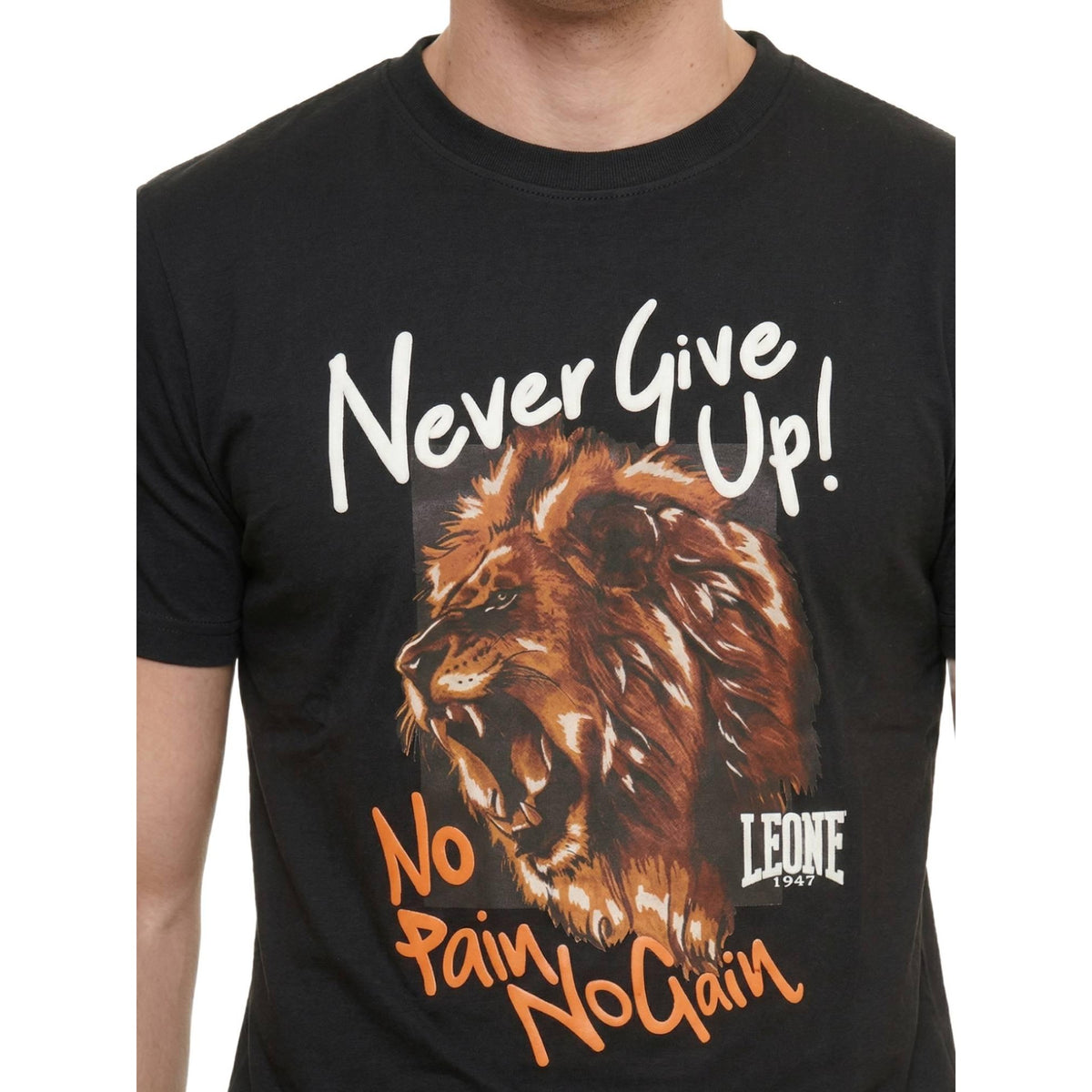 MAN_T-SHIRT_SHORT_SLEEVES_GRAPHICS_M6954S12J03_09_Image_4