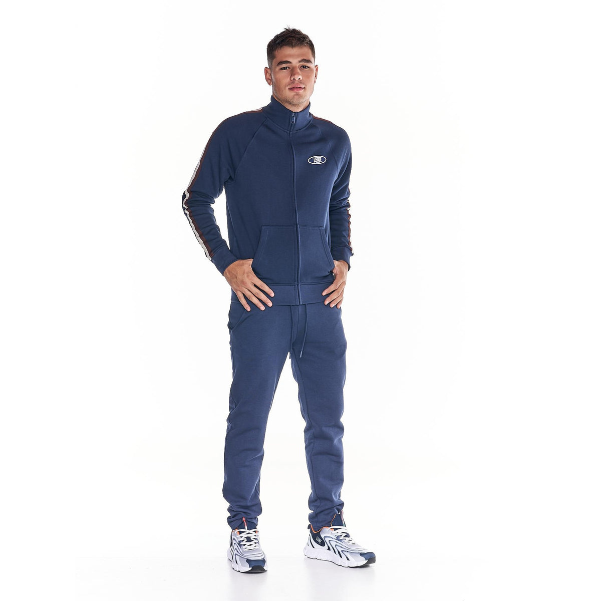 MAN_TRACKSUITS_EARTH_TONES_M4030A5F28A_10_Image_2