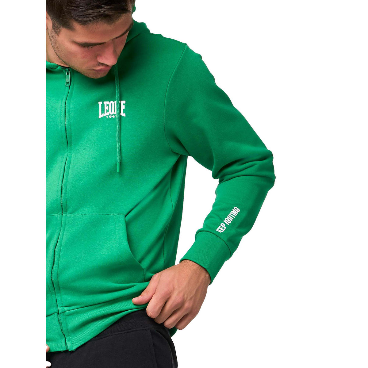 MAN_TRACKSUITS_LOGO_M322A8F42A_20409_Image_5
