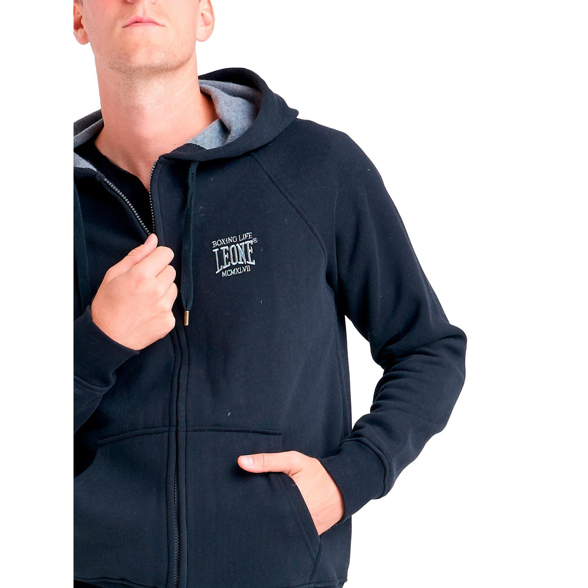 MAN_TRACKSUITS_NEUTRALS_M3080A3F26A_09_Image_6