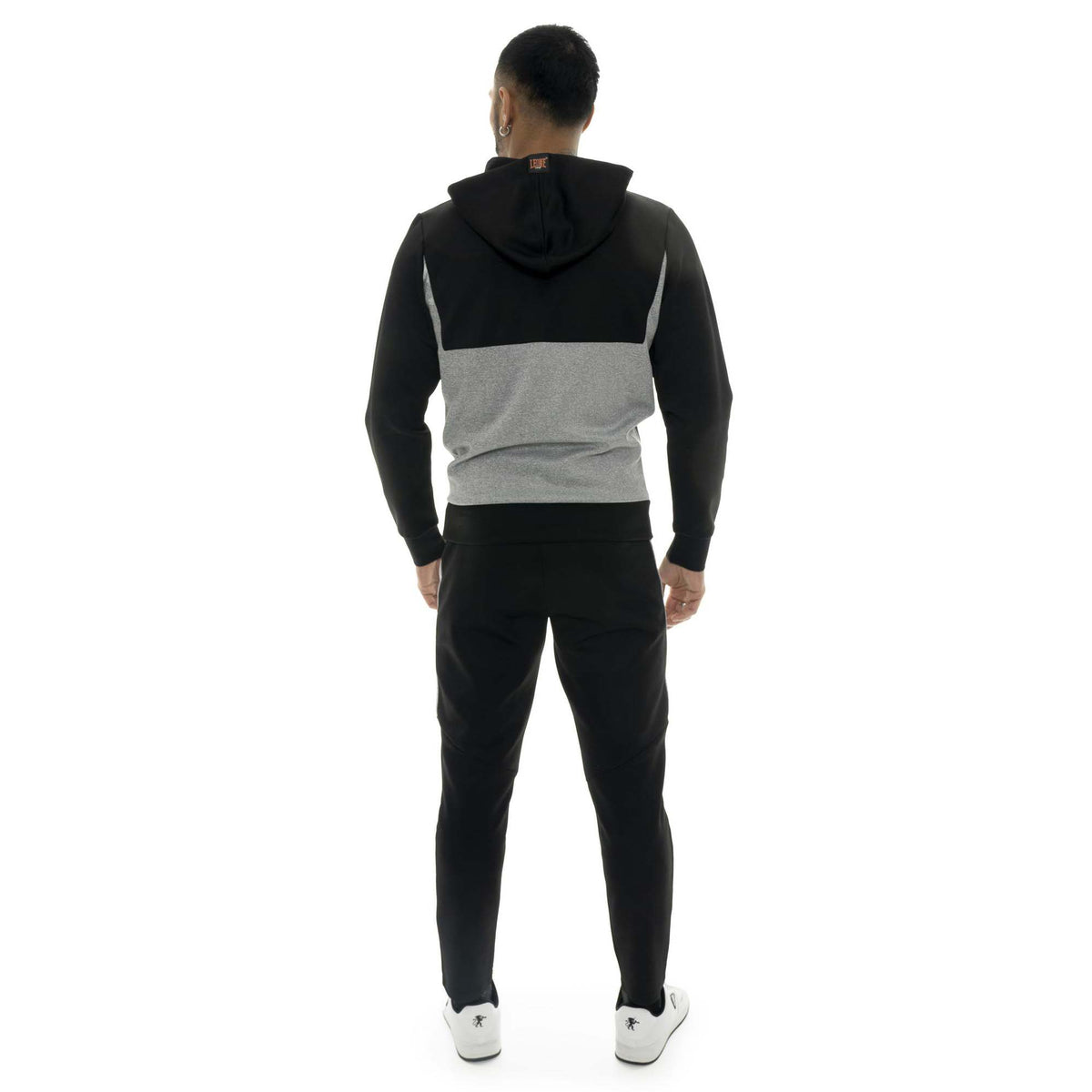 MAN_TRACKSUITS_TECH_M6759A11N00A_0509_Image_4