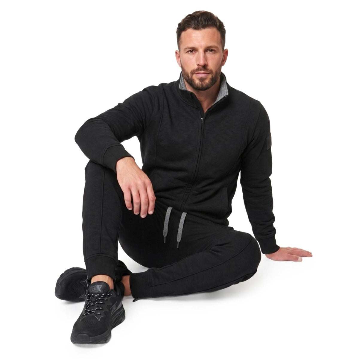 MAN_TRAVELWEAR_M7245A13F47_09_Image_6