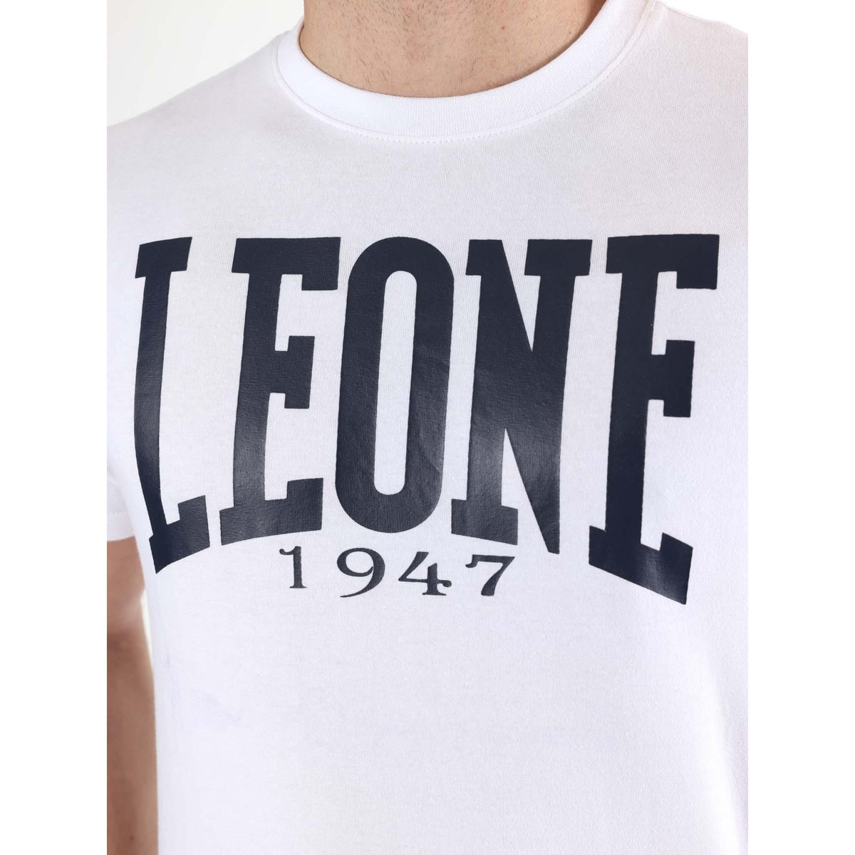 MAN_TSHIRT_SS_LSM561_00_Image_4