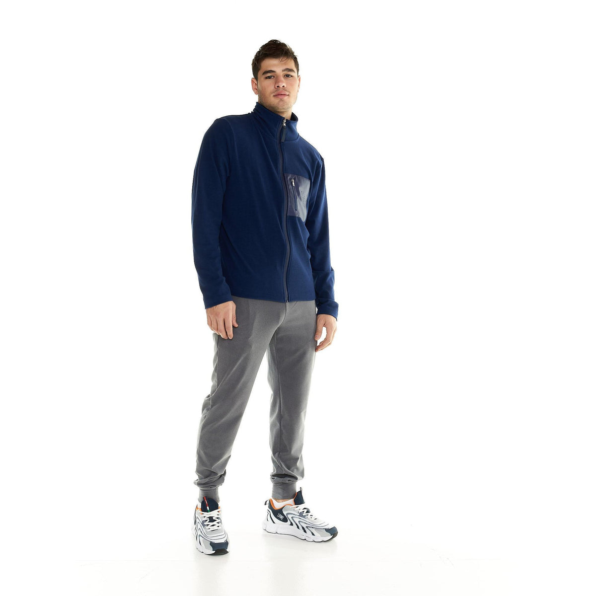 MAN_WOOL_SWEATSHIRT_FULL_ZIP_LIFESTYLE_M5022T7S04_10_Image_3