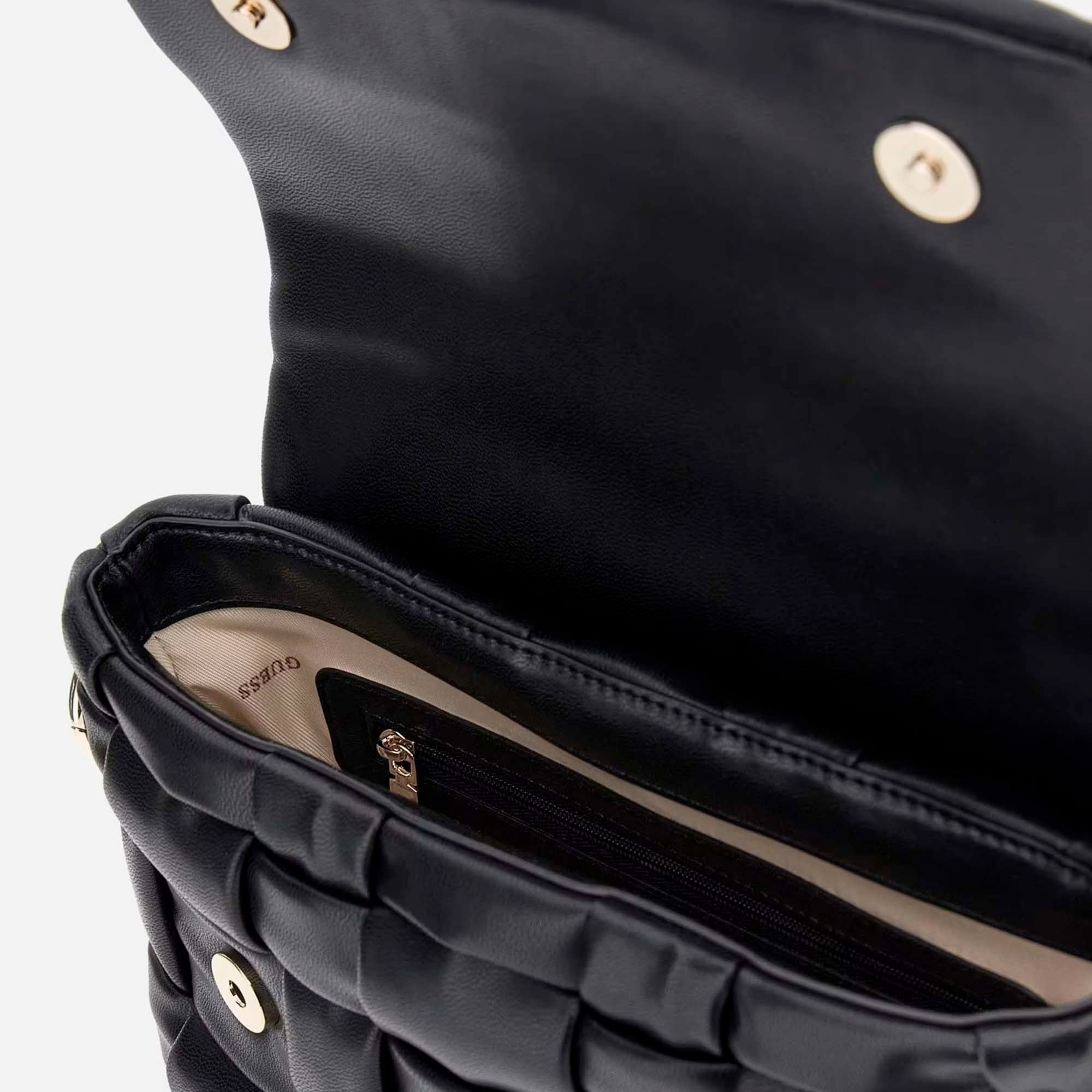 MARION_FLAP_SHOULDER_BAG_HWWG8072190_BLA_Image_4