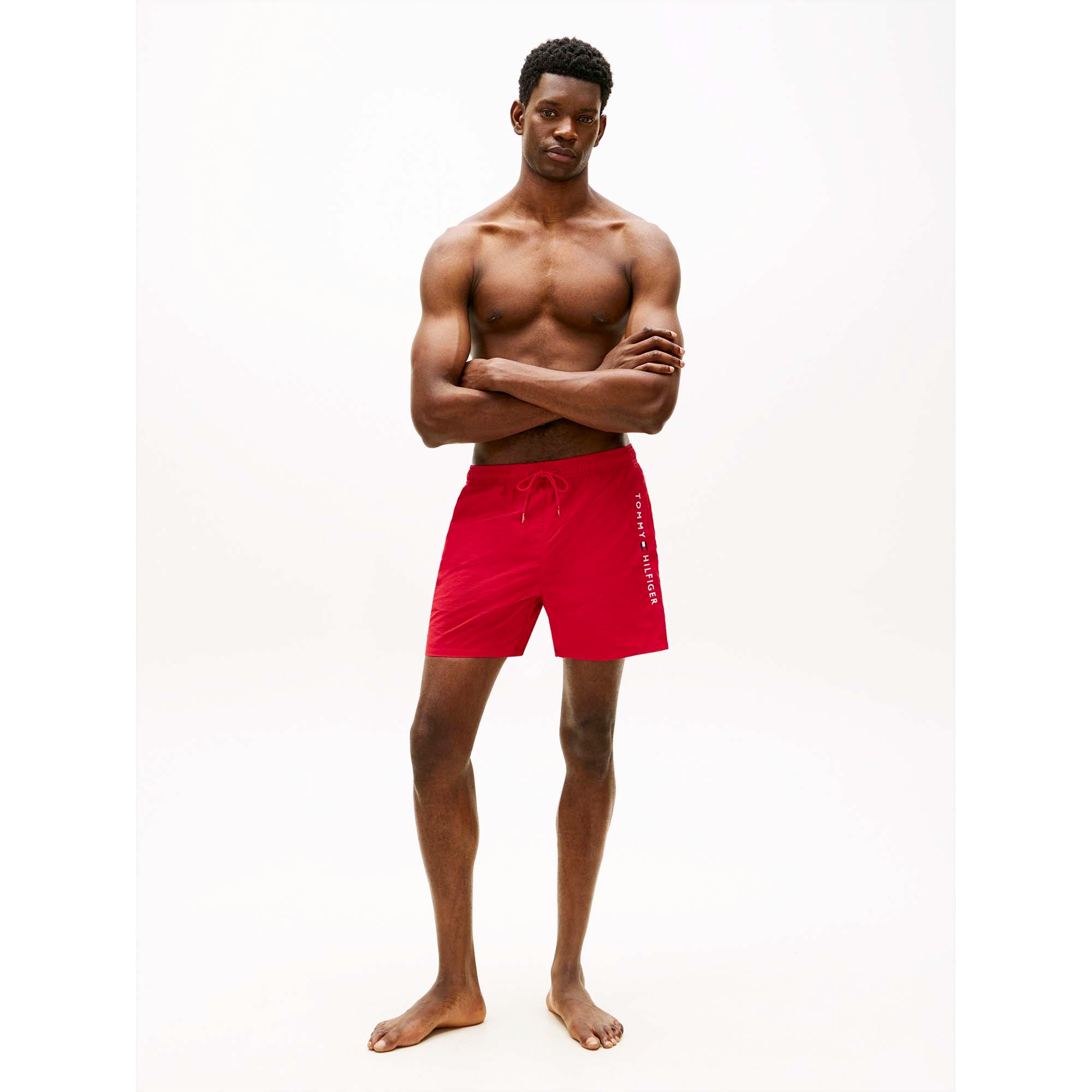 MEDIUM_DRAWSTRING_zip_pocket_UM0UM03748_XLD_Image_5