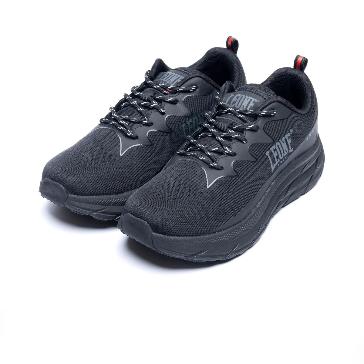 MENS_SHOES_RUN_M123S11_09_Image_2