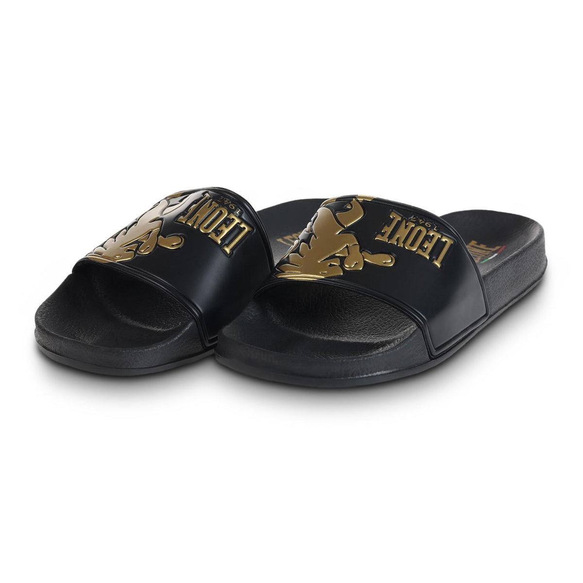MENS_SLIDES_FILICUDI_253MSFILICUDI_09_Image_3