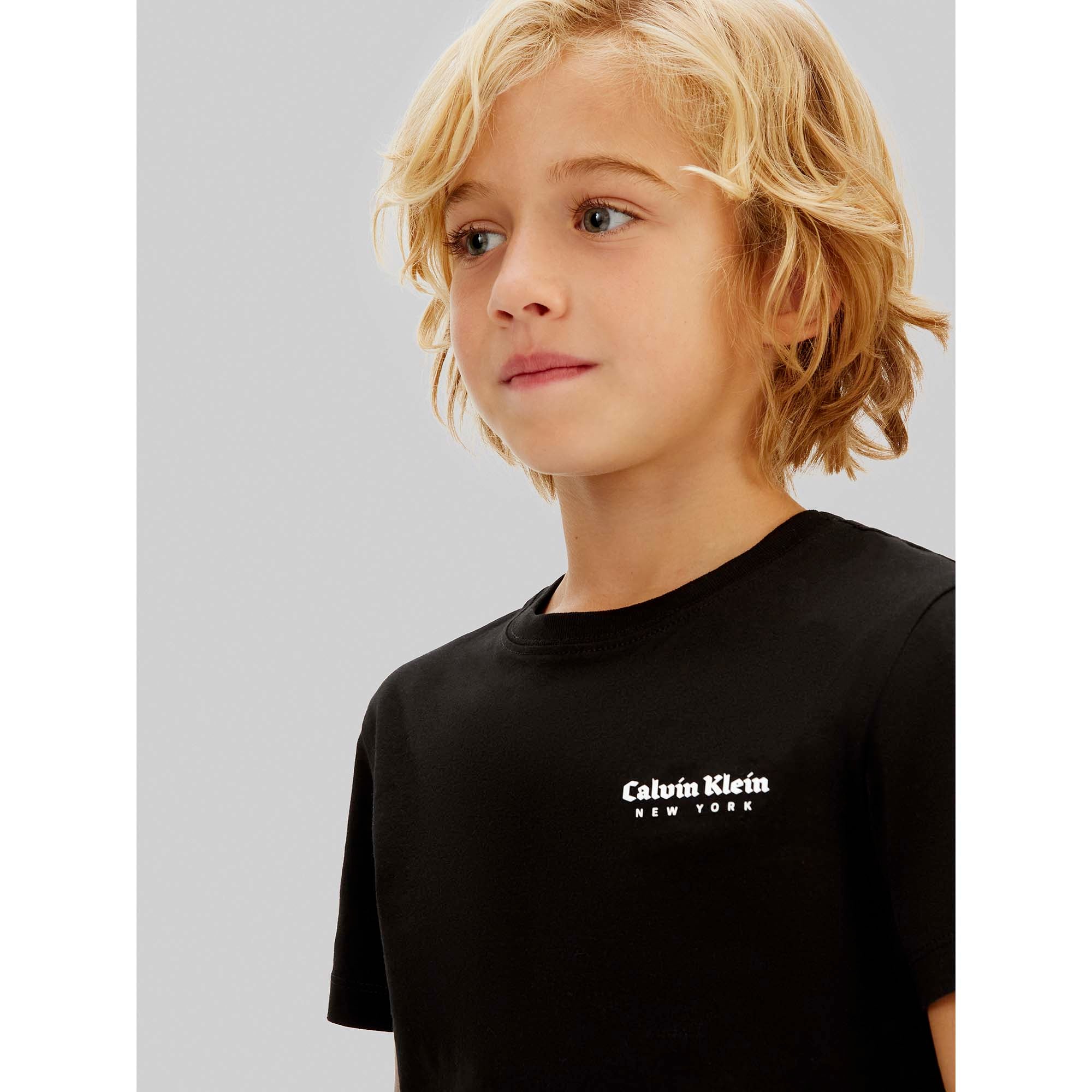 MINIMAL_LOGO_SS_T-SHIRT_CKIB0IB02608T_BEH_Image_4