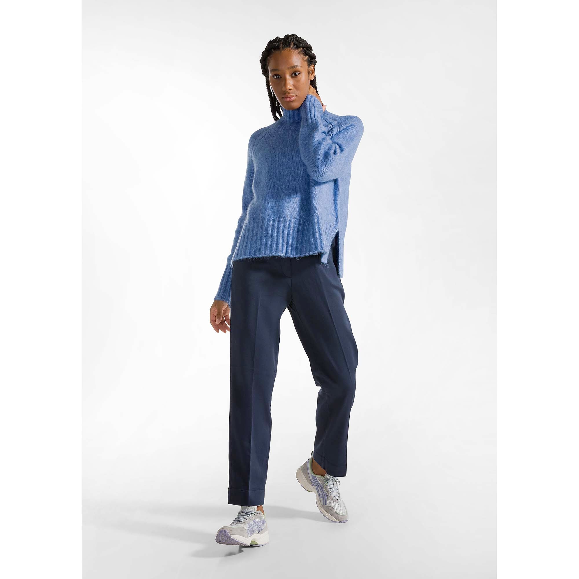 MODAL_GABARDINE_STRAIGHT_PANTS_D12466_26525_Image_2
