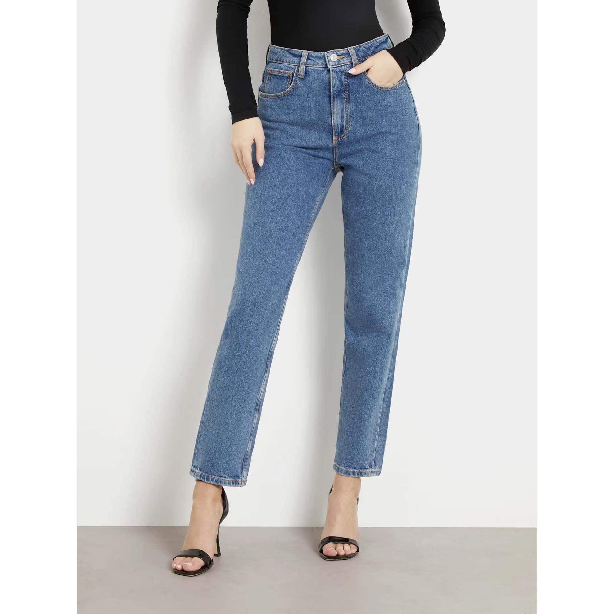 MOM_JEAN_W2YA21D4NH5_AUMD_Image_2