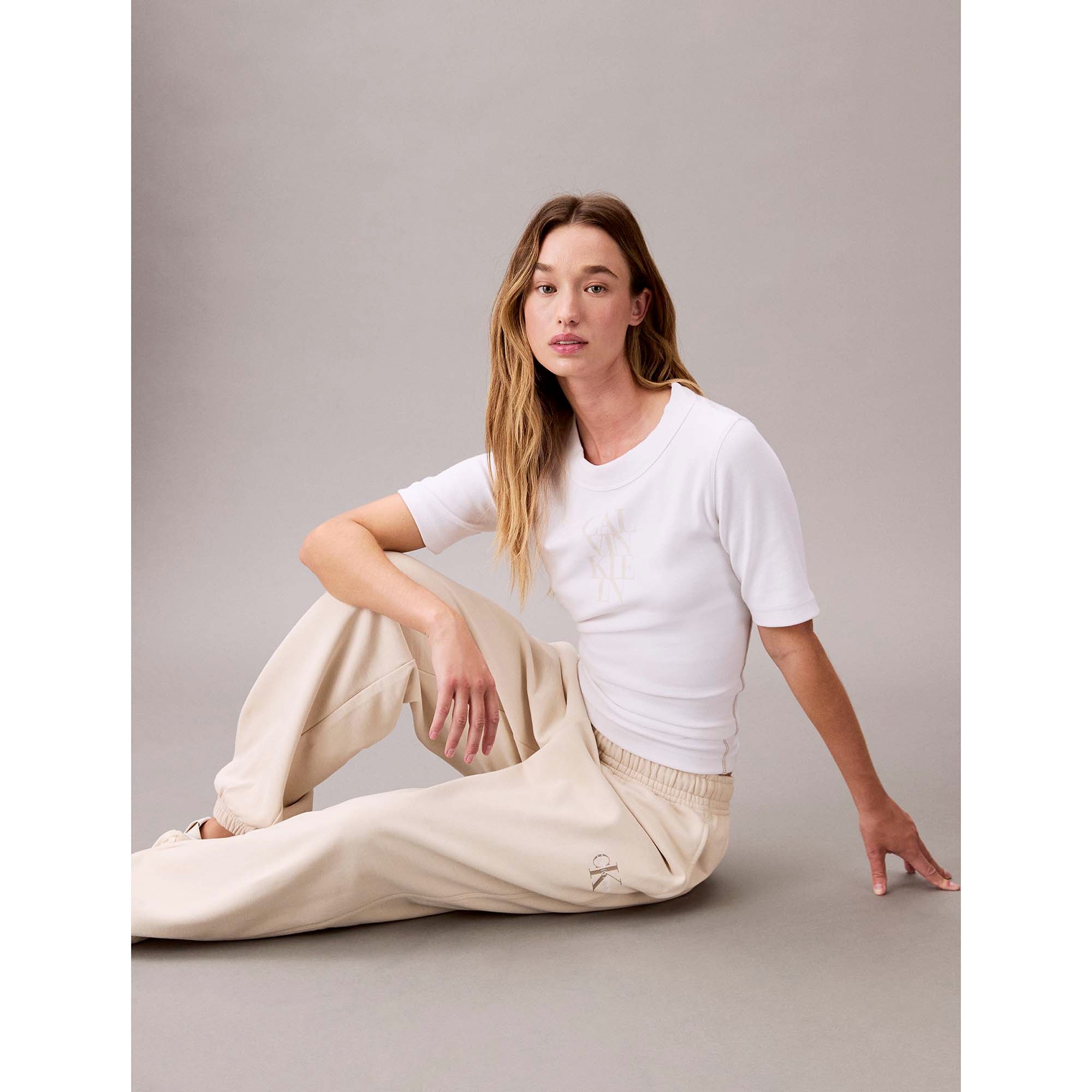 MONOLOGO_FRENCH_TERR_LV047B235G_ACG_Image_5