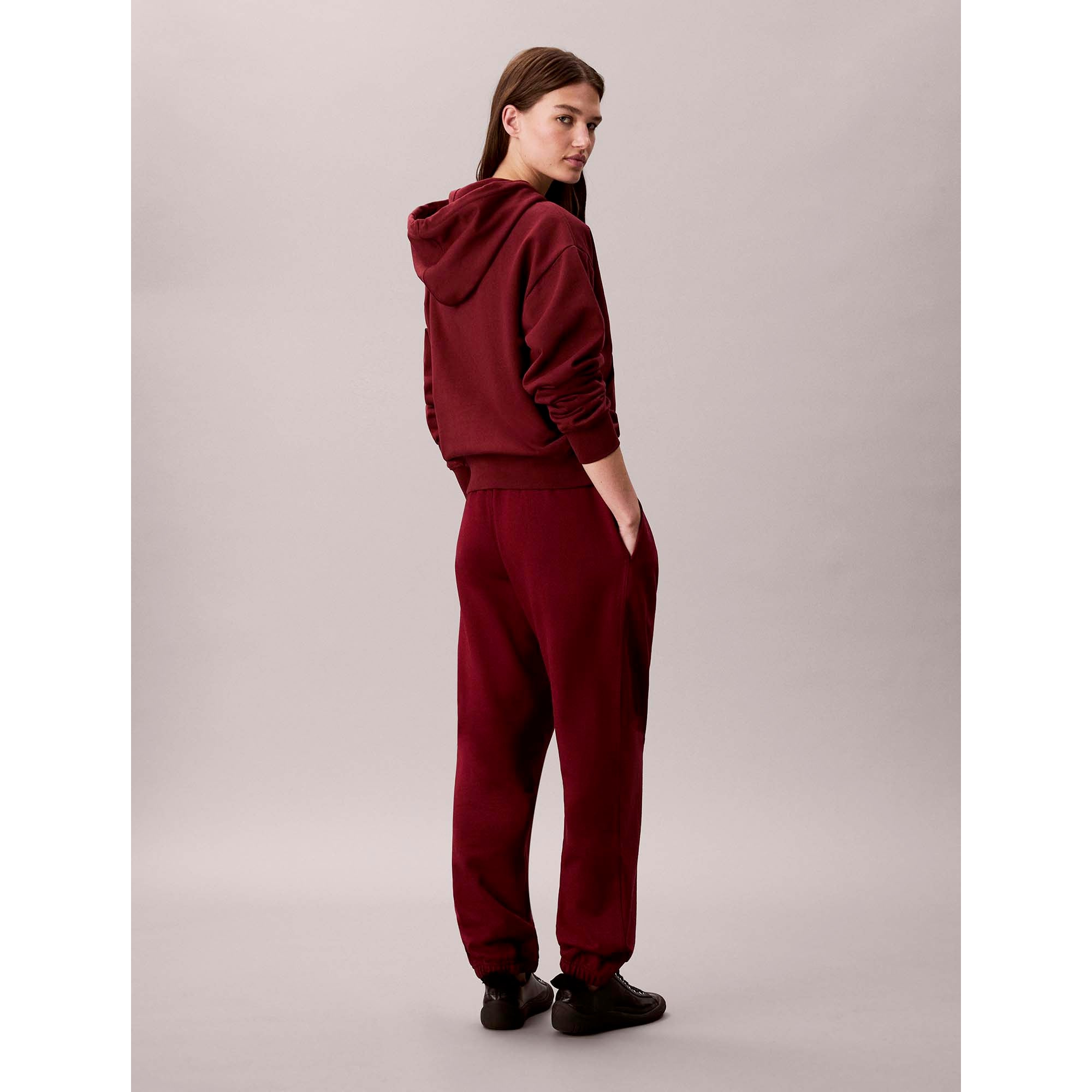 MONOLOGO_FRENCH_TERR_LV047B235G_WCV_Image_3