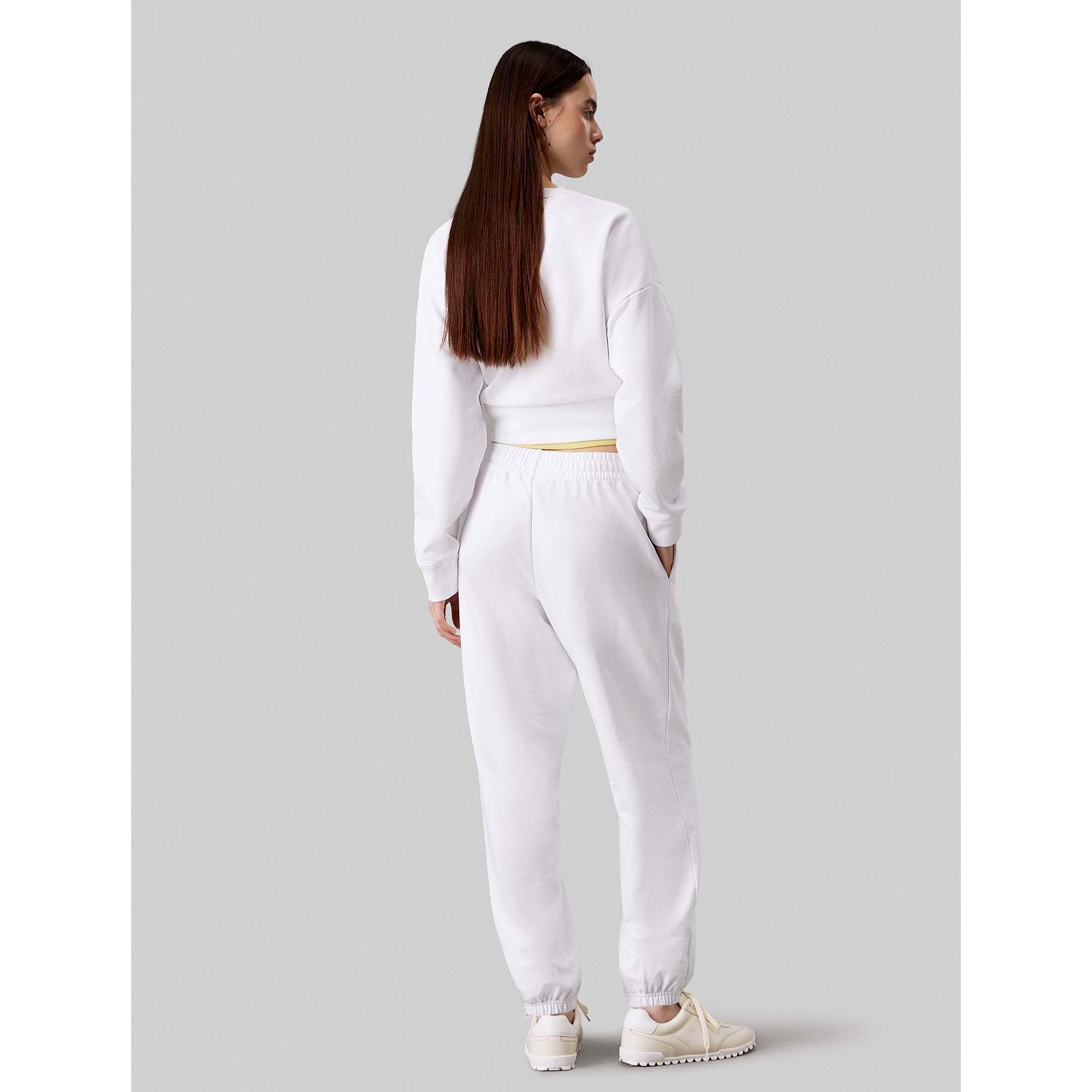 MONOLOGO_FRENCH_TERR_LV047B235G_YAA_Image_3