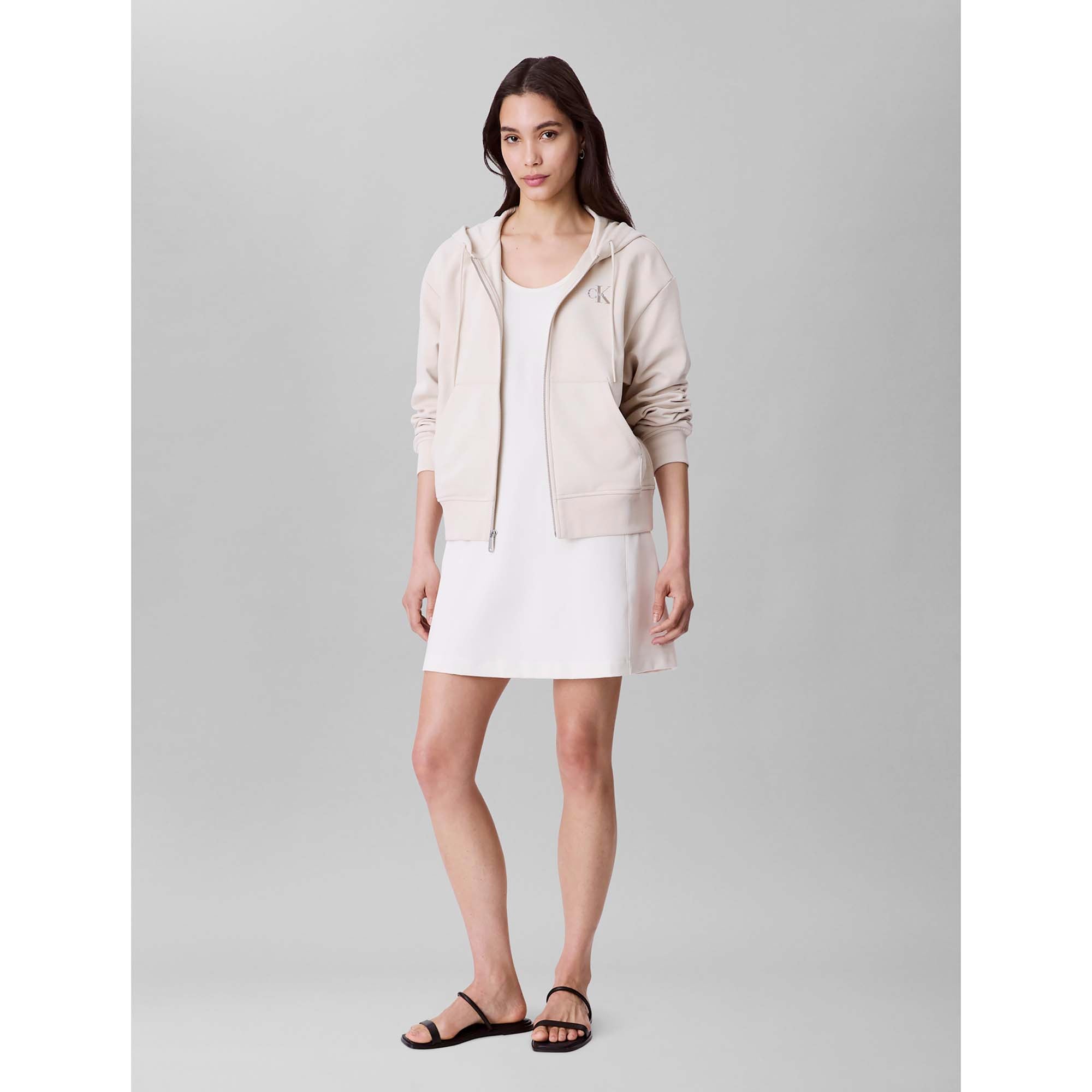 MONOLOGO_FRENCH_TERR_LV047B270G_ACG_Image_5