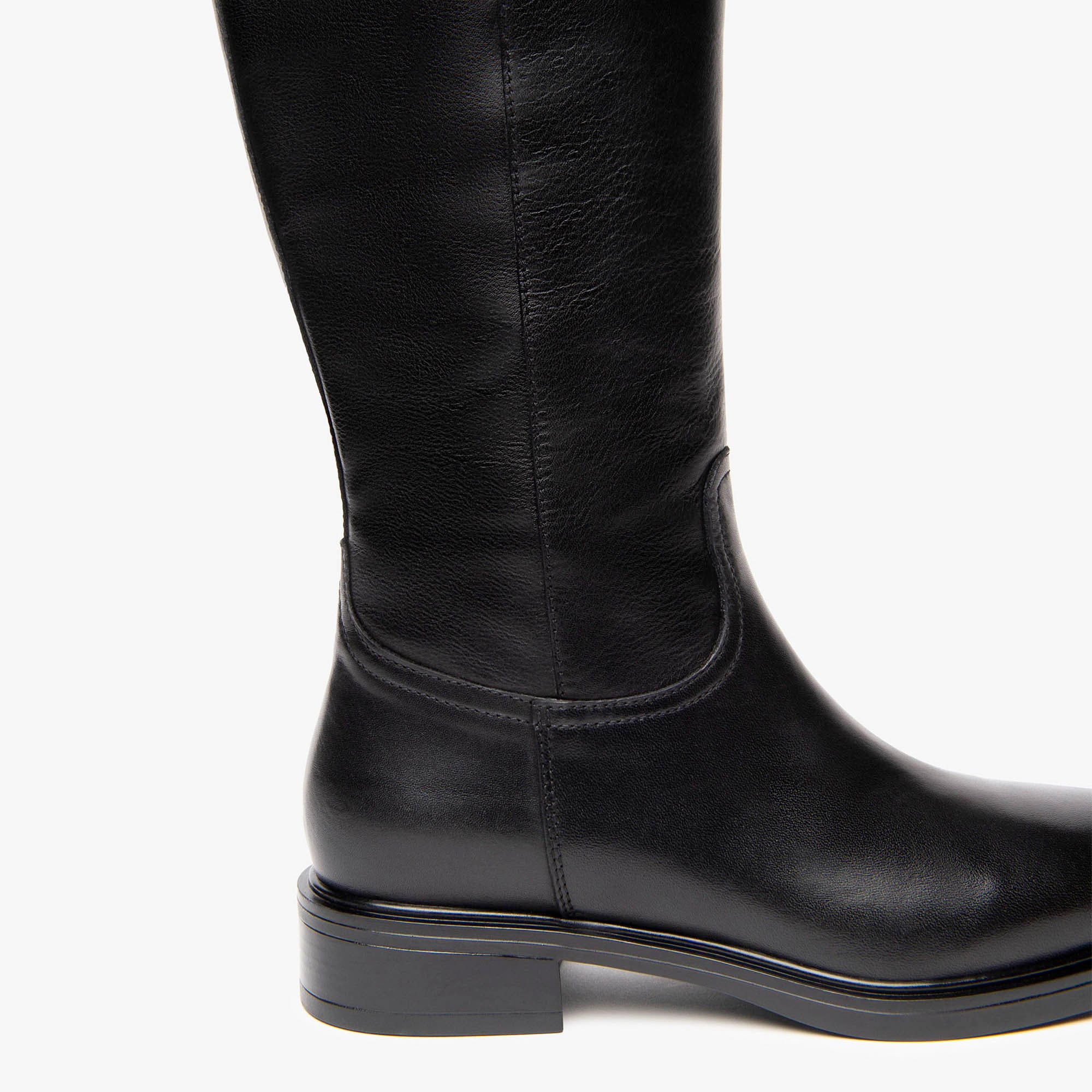 MOUSSE_TR_ATESSA_I514703D_100_Image_3