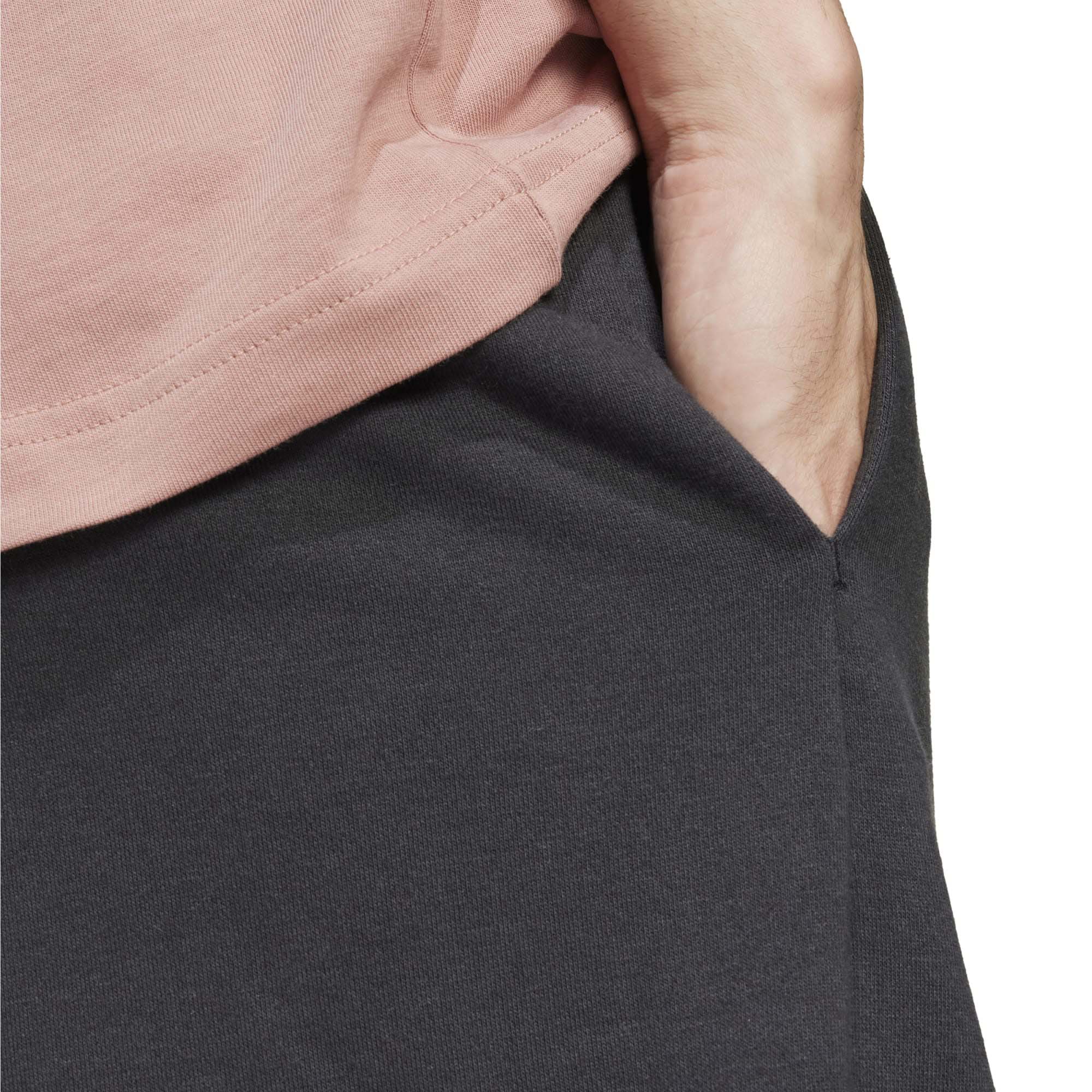 M_MH_BOSSHORTFT_JE8956_BLACKWH_Image_4