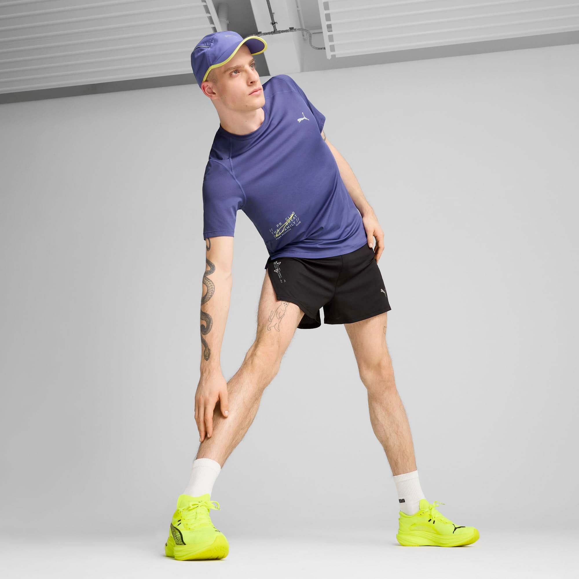 M_RUN_GRAPHIC_MESH_TEE_526631_46_Image_3