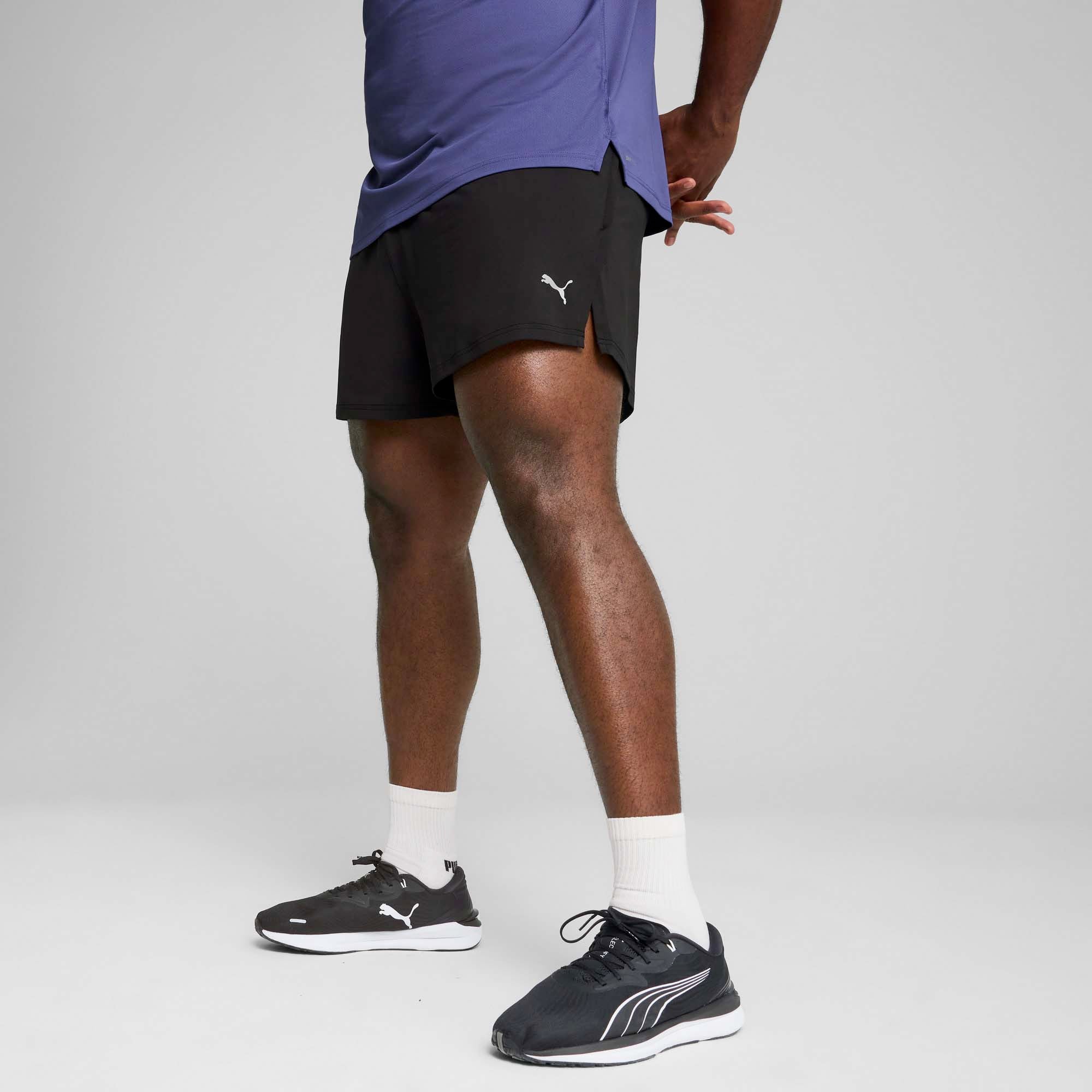M_RUN_KNIT_3_SPLIT_SHORT_526634_01_Image_4