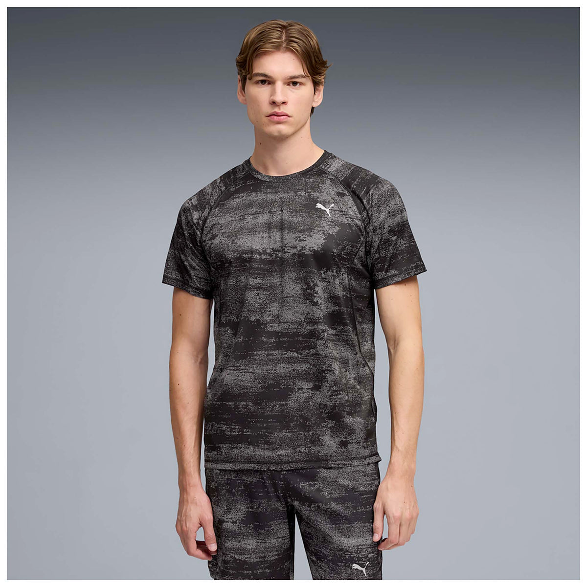M_RUN_VELOCITY_AOP_TEE_528415_01_Image_2