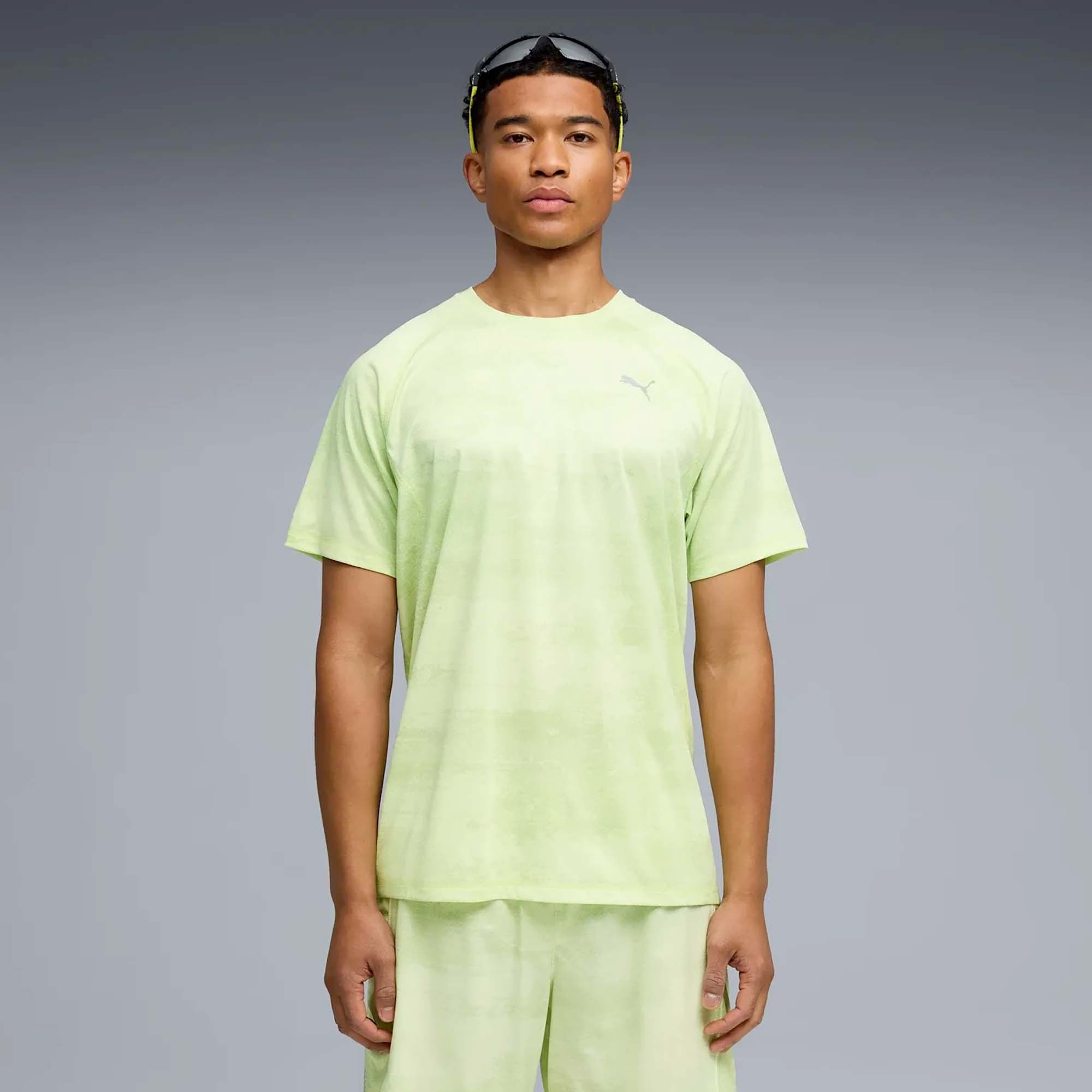 M_RUN_VELOCITY_AOP_TEE_528415_38_Image_2