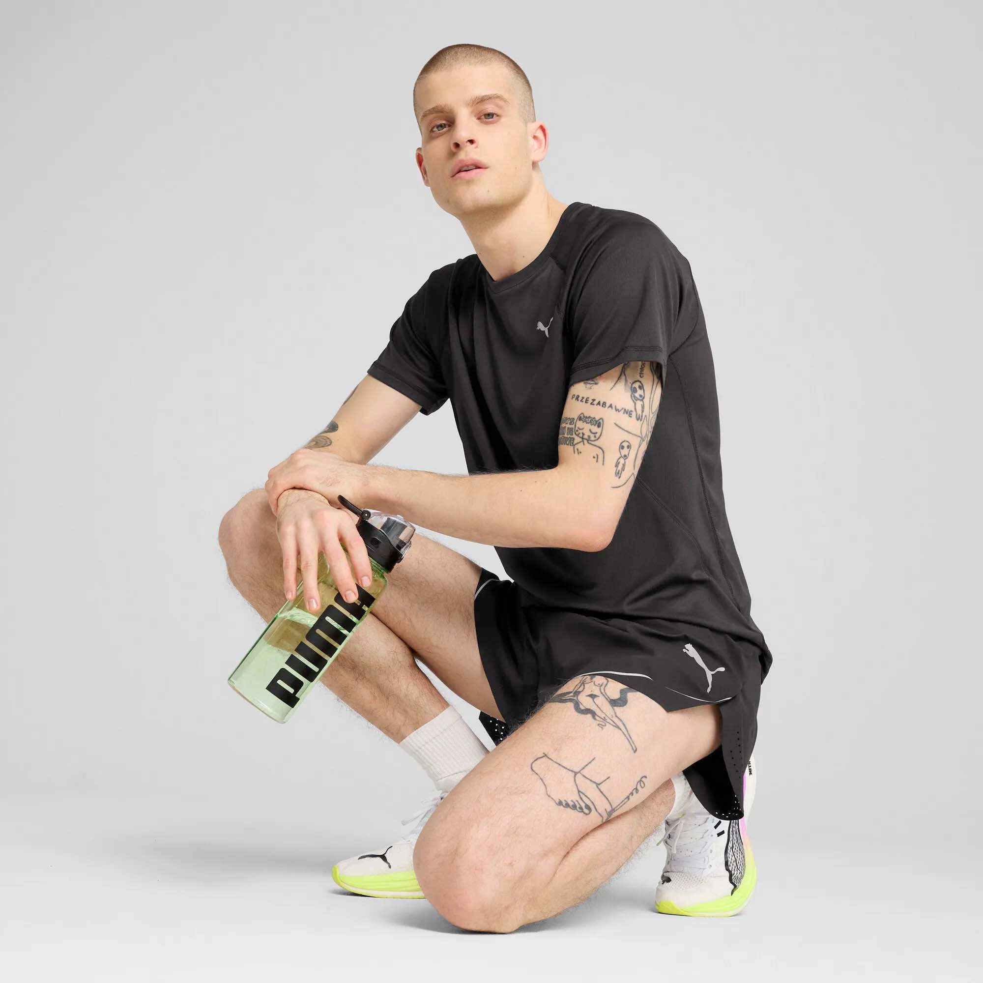 M_RUN_VELOCITY_TEE_POLY_526600_01_Image_6