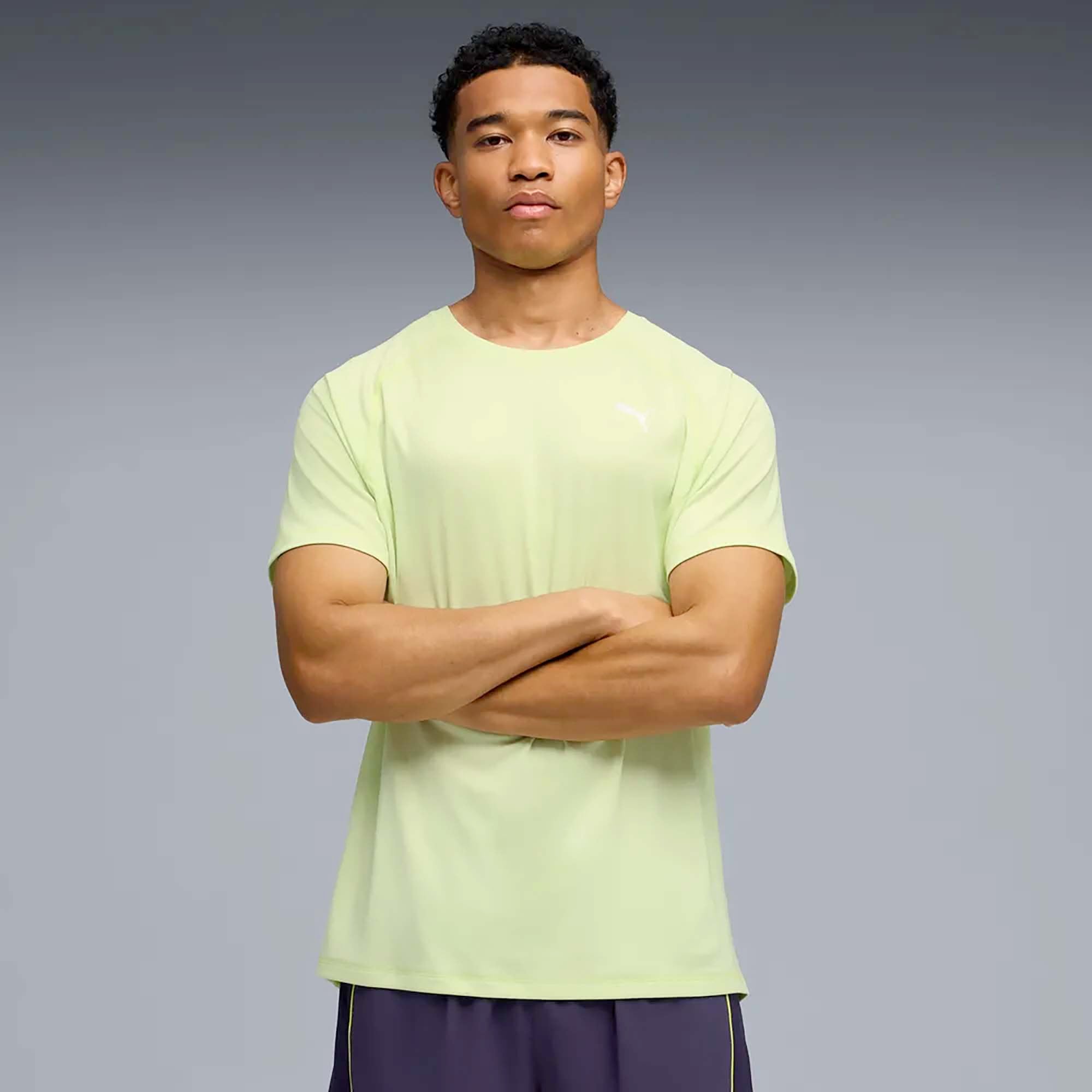 M_RUN_VELOCITY_TEE_POLY_526600_38_Image_2