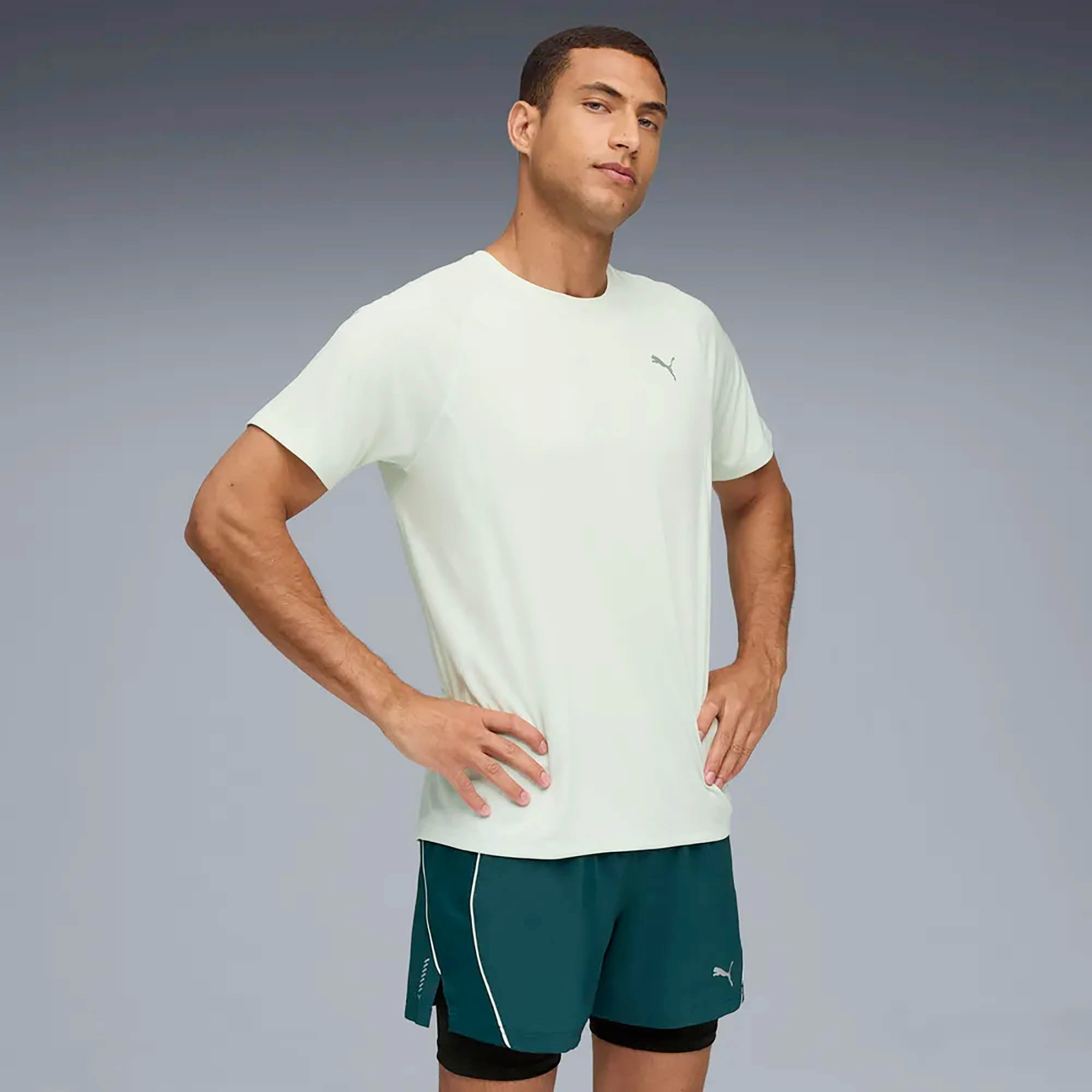 M_RUN_VELOCITY_TEE_POLY_526600_99_Image_2