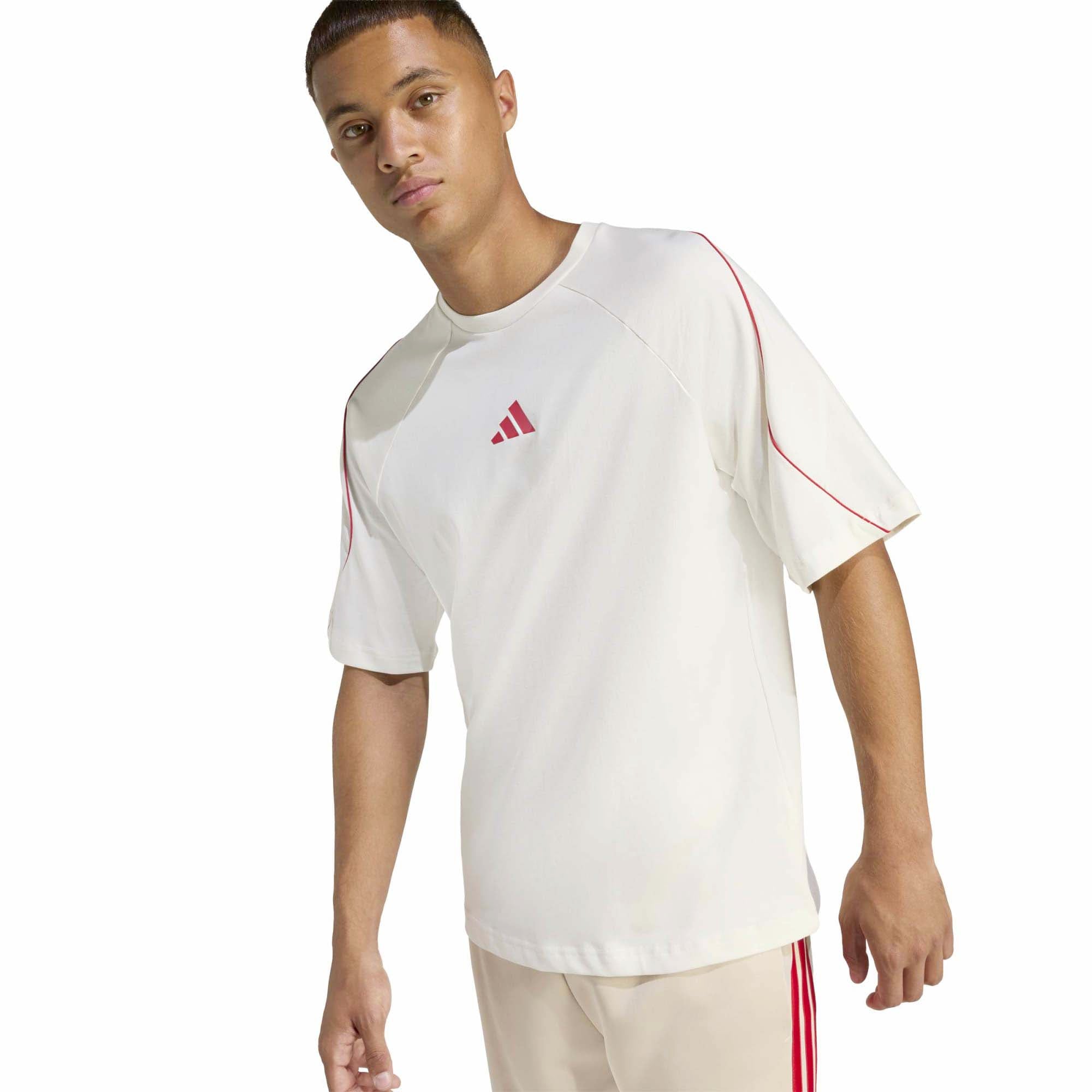 M_STADIUM_TEE_KC0428_OWHITEP_Image_4