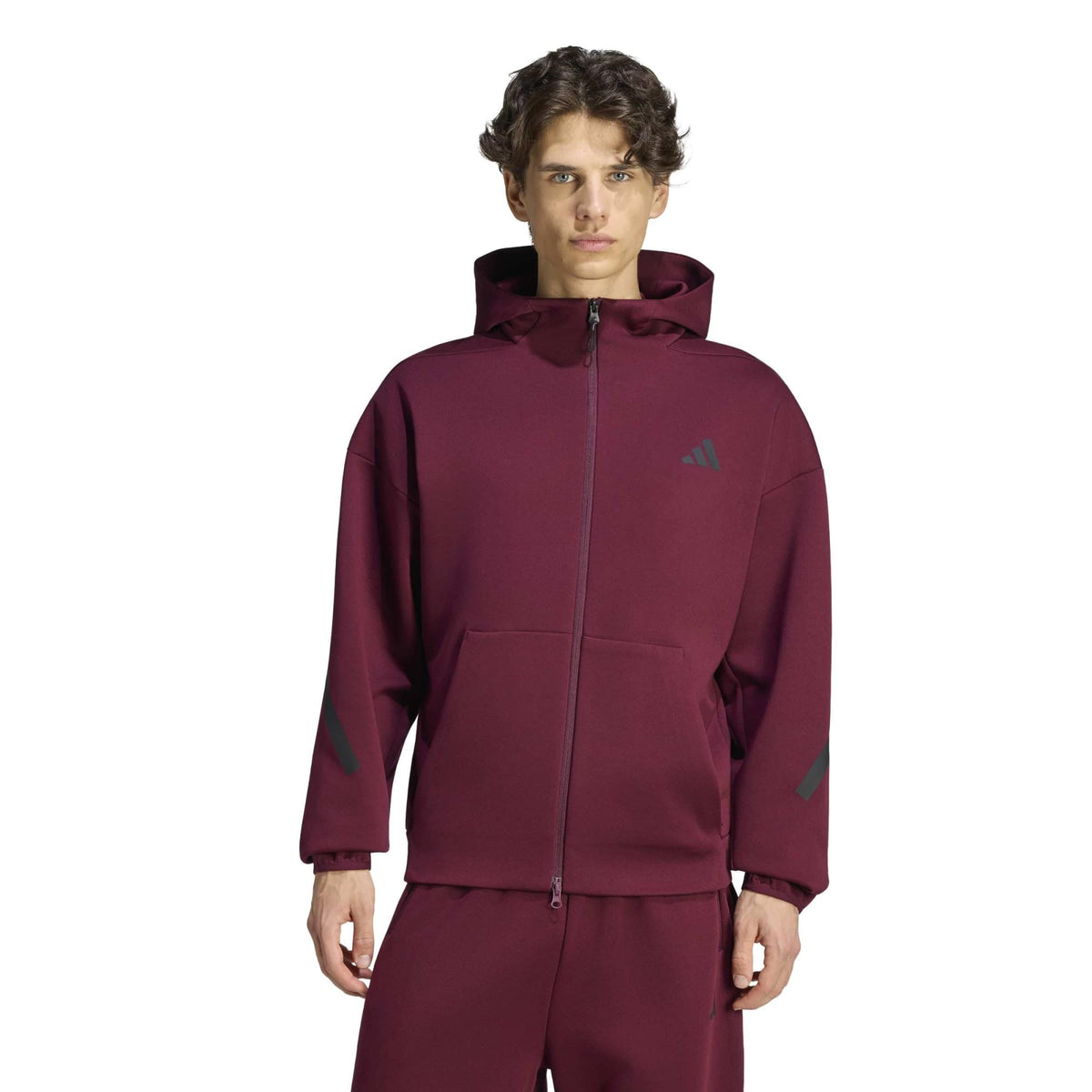 M_ZNE_FZ_KF3833_MAROON_Image_2