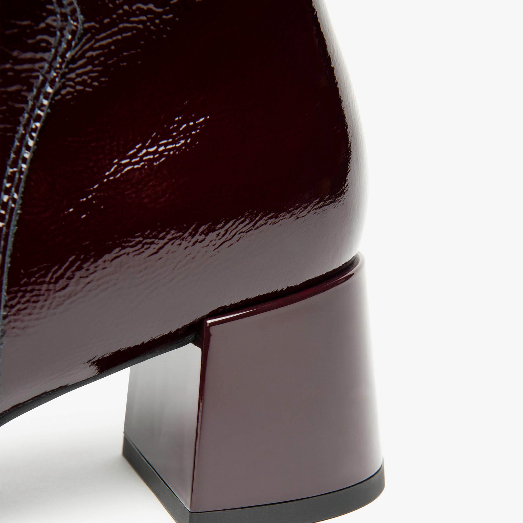 NAPLAK_67423_TPU_OREO_NERO_SPESS_I514361D_613_Image_3