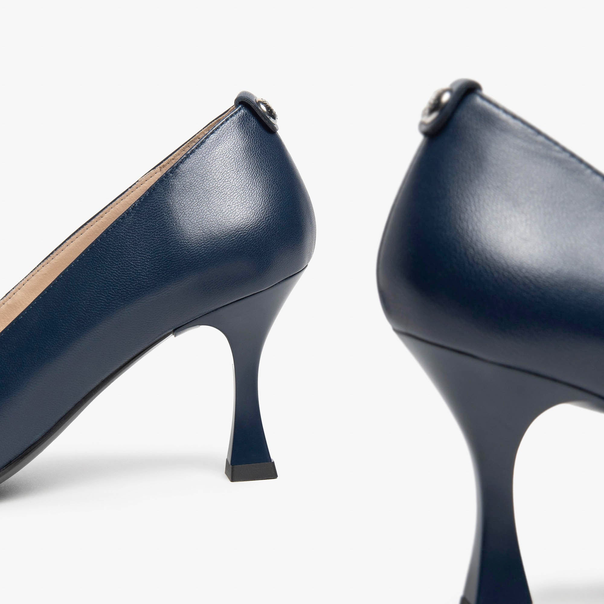 NAPPA_PANDORA_69_TPU_ALEK_NERO_E407081DE_200_Image_4