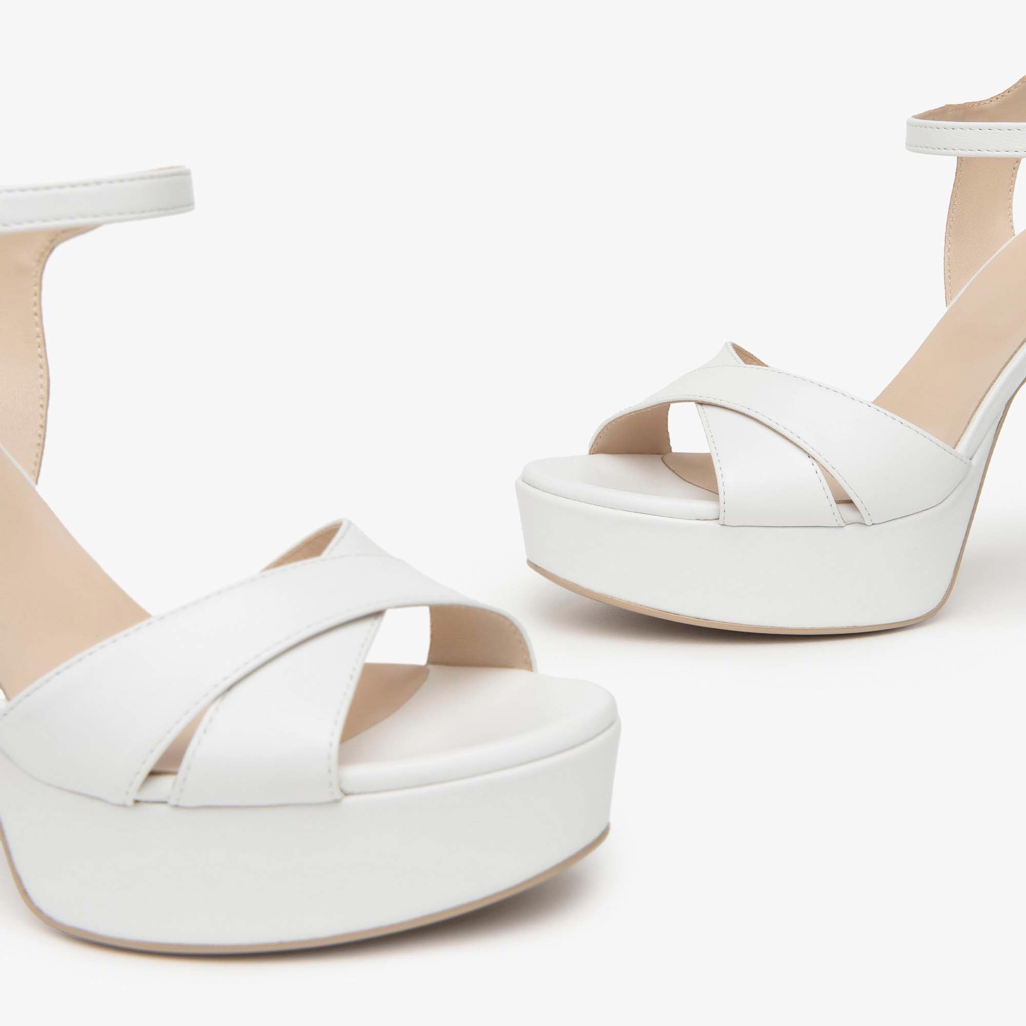 NAPPA_PANDORA_BATTISTPU_LATENE_62_POLILATENE_PLA_E410211D_707_Image_3