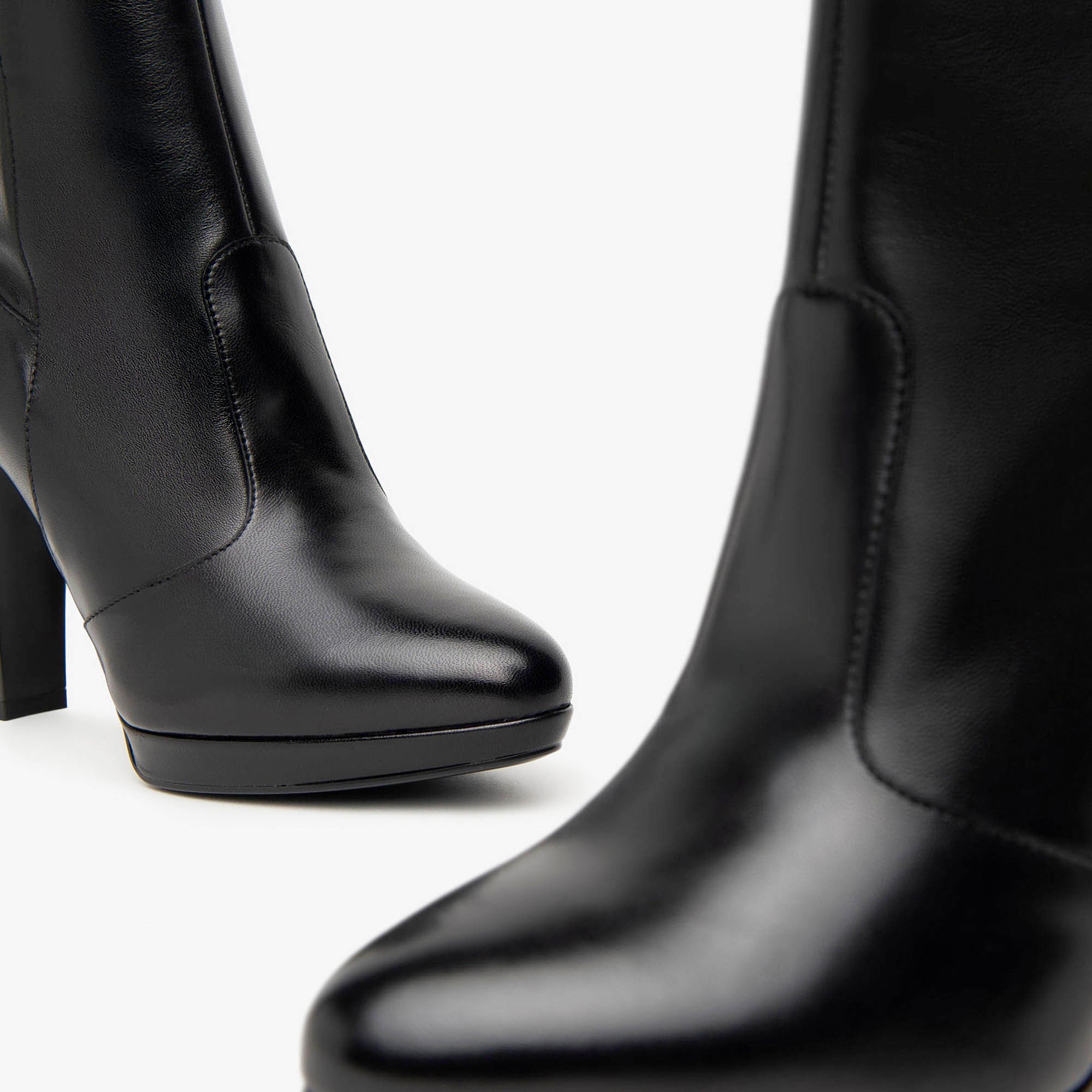 NAPPA_PANDORA_NERO_TNAPPA_GIO_NERO_16_BATTISTPU_I410985D_100_Image_3