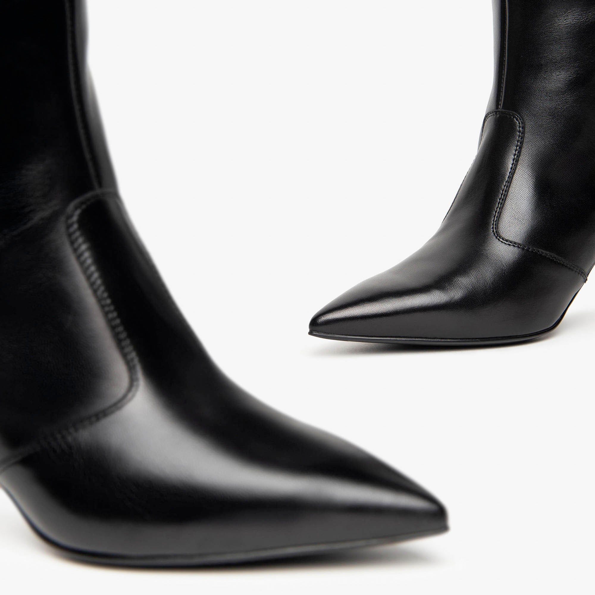 NAPPA_PANDORA_NERO_TNAPPA_GIO_NERO_16_TPU_ADAM_A_I410835DE_100_Image_3