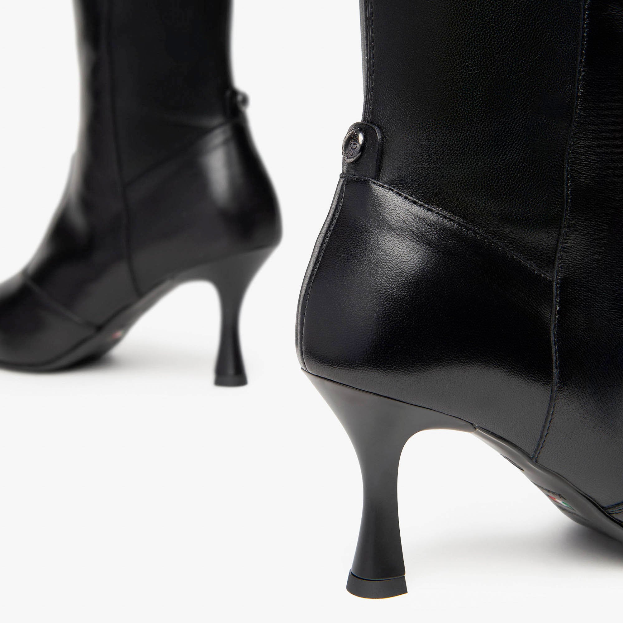 NAPPA_PANDORA_NERO_TNAPPA_GIO_NERO_16_TPU_ADAM_A_I410835DE_100_Image_4