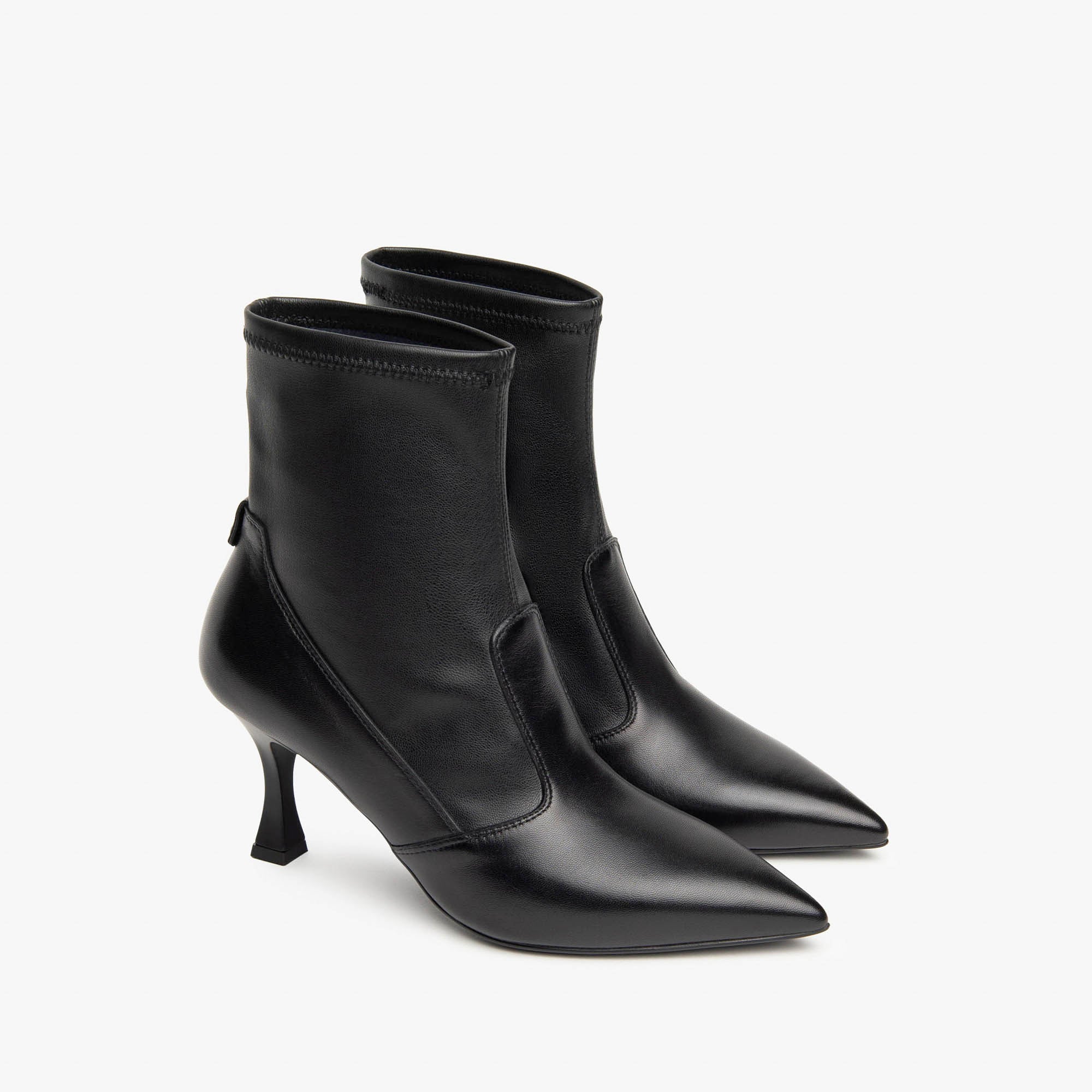 NAPPA_PANDORA_TNAPPA_GIO_16_TPU_ADAM_ALEK_I410830DE_100_Image_2