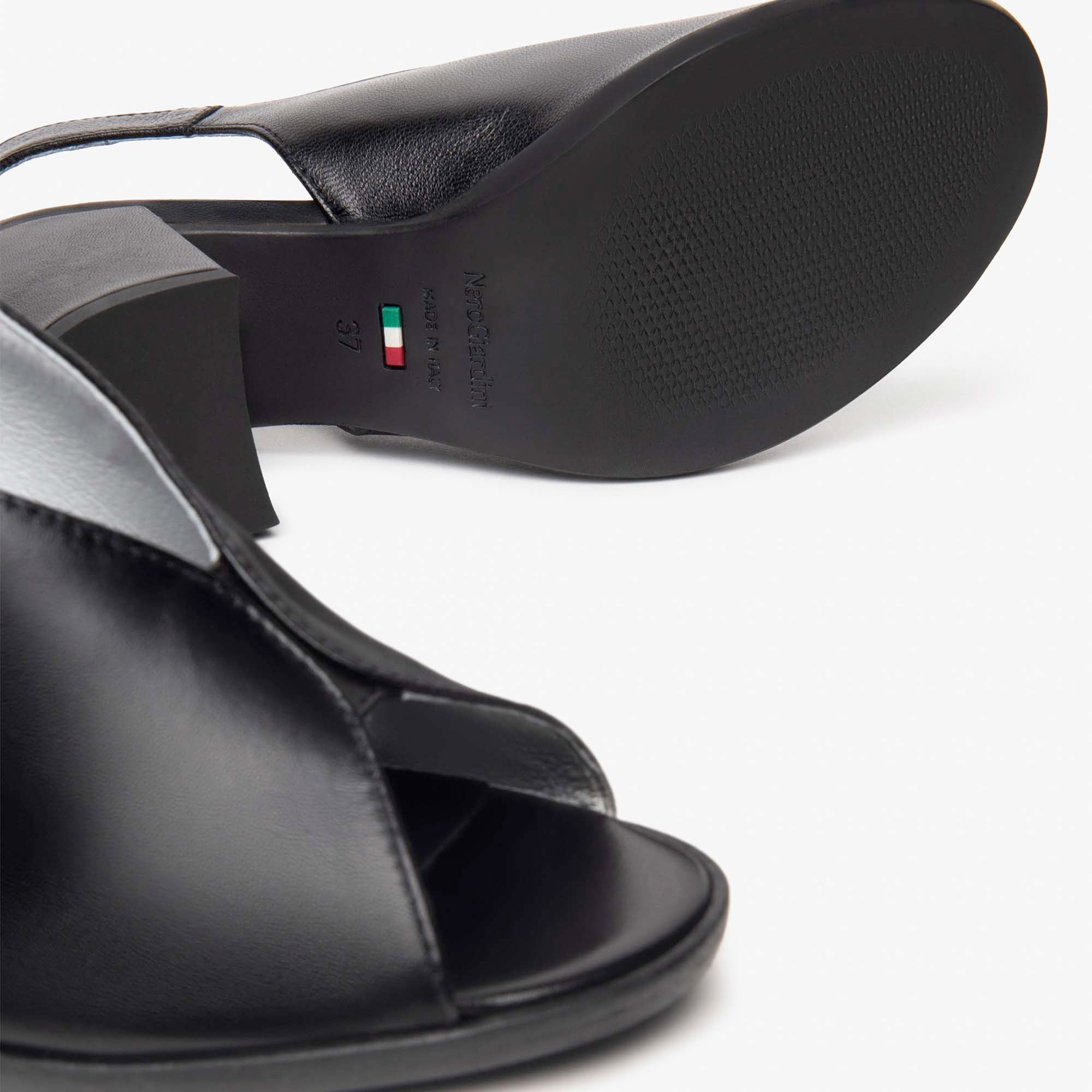 NAPPA_PANDORA_TR_MELILLA_954-_E513450D_100_Image_5