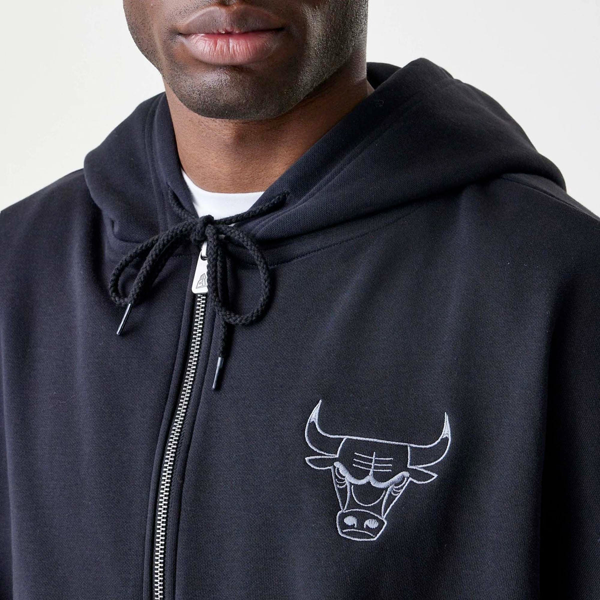 NBA_LINEAR_FZ_HOODIE_CHIBUL_BLK_60758752_001_Image_5
