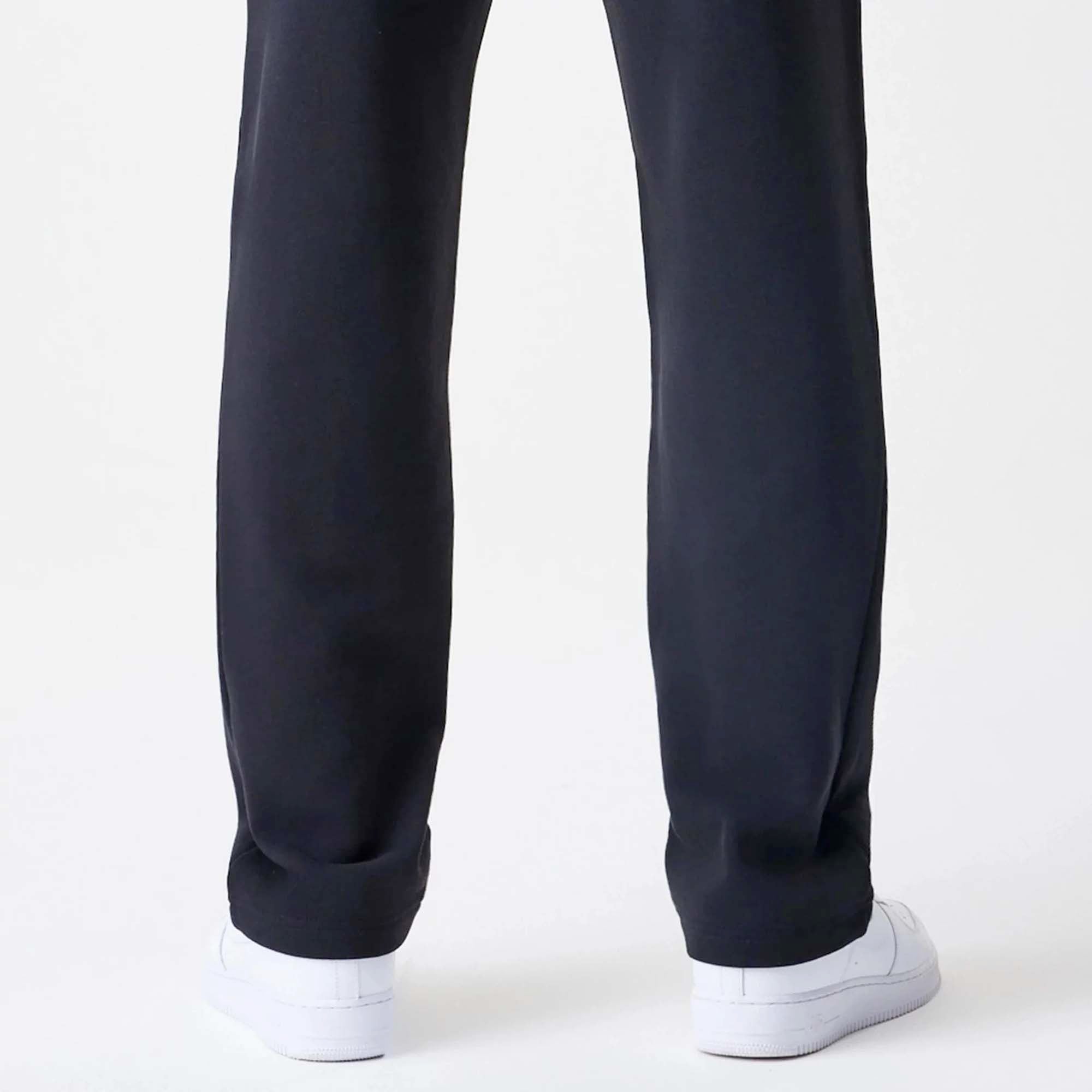 NBA_LINEAR_JOGGERS_CHIBUL_BLK_60758755_001_Image_7