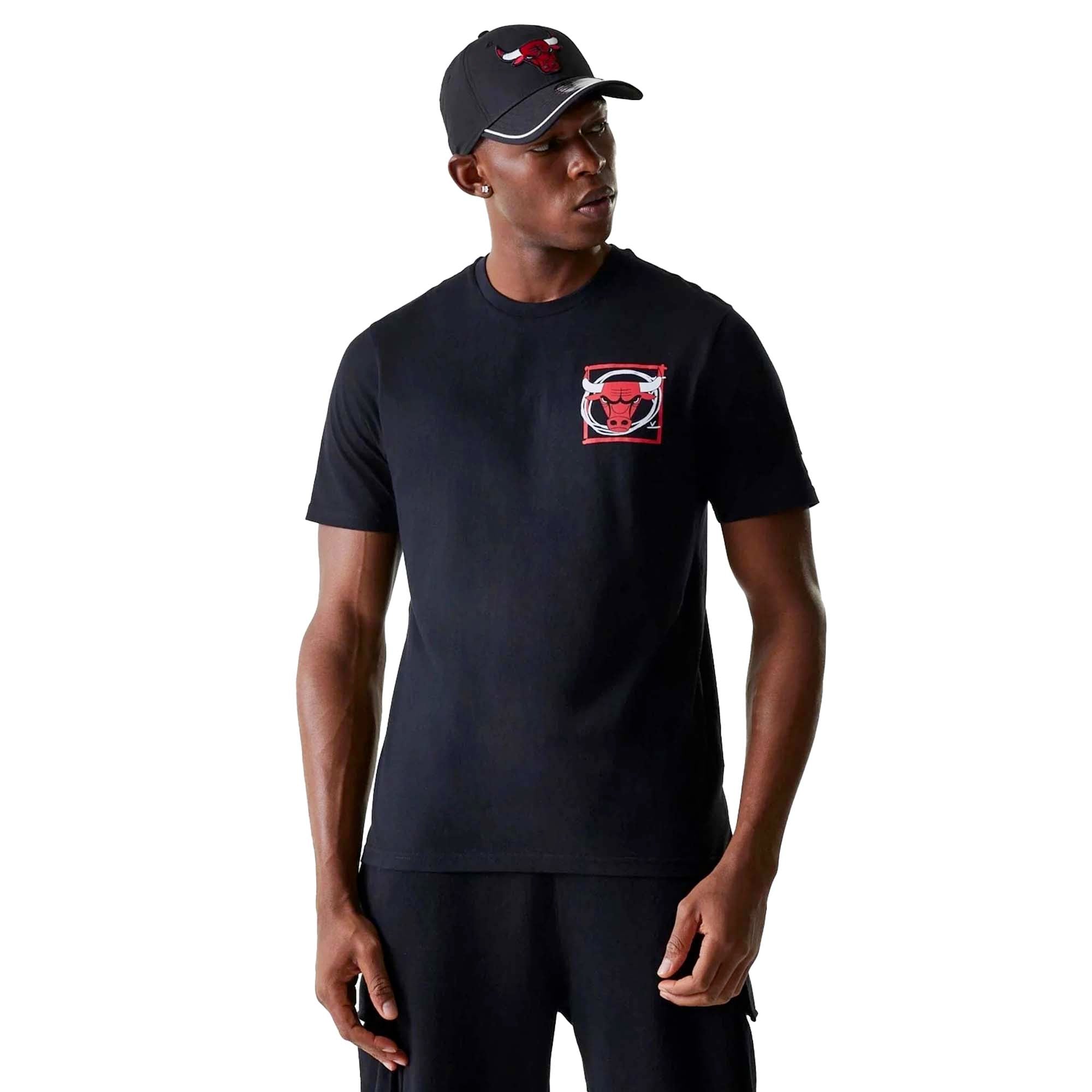 NBA_PHOTOGRPHC_PRINT_REG_TEE_CHIBUL_BLK_60684305_001_Image_1