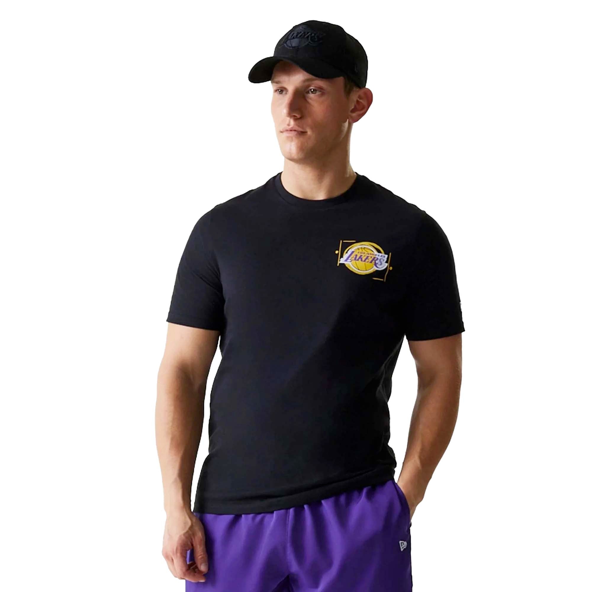 NBA_PHOTOGRPHC_PRINT_REG_TEE_LOSLAK_BLK_60684303_001_Image_1